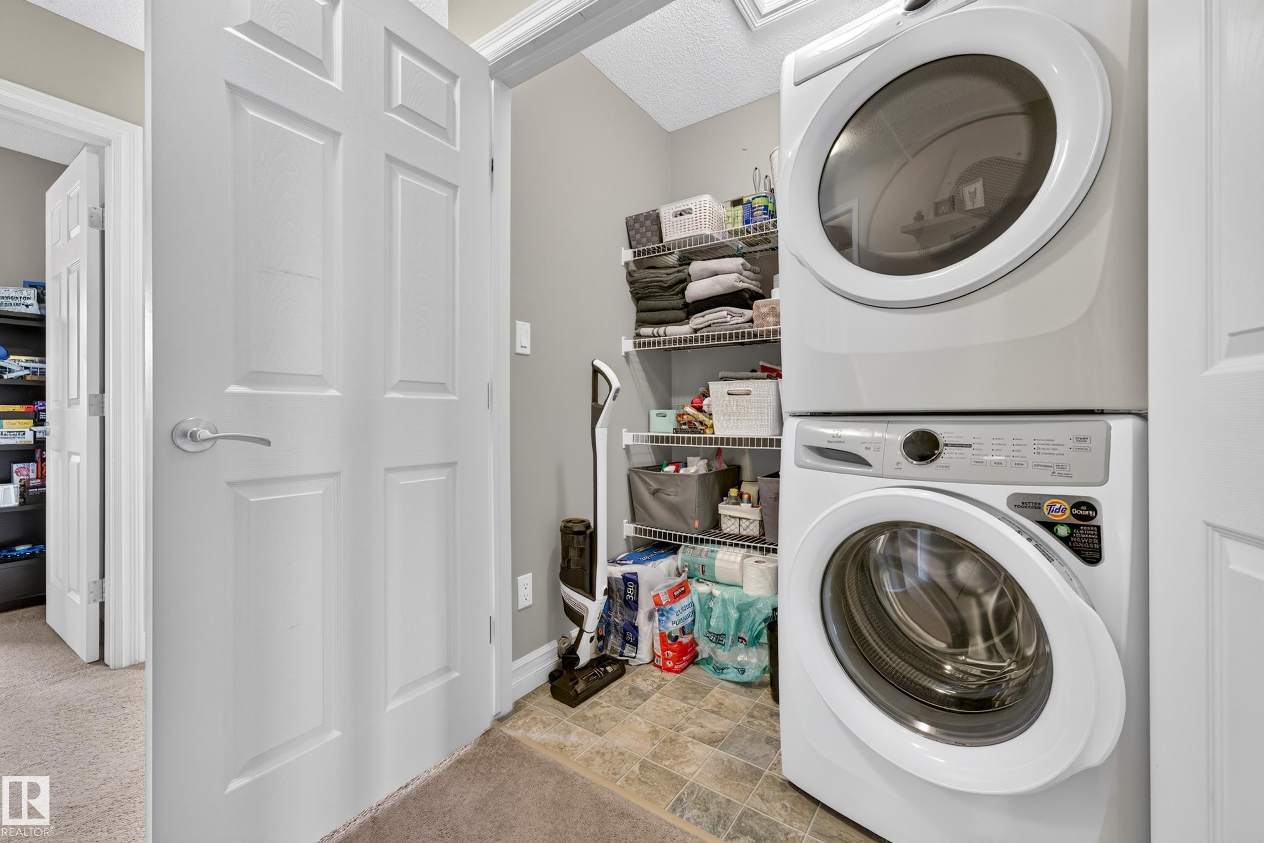 16507 134 Street Nw, Edmonton, AB - Indoor Photo Showing Laundry Room