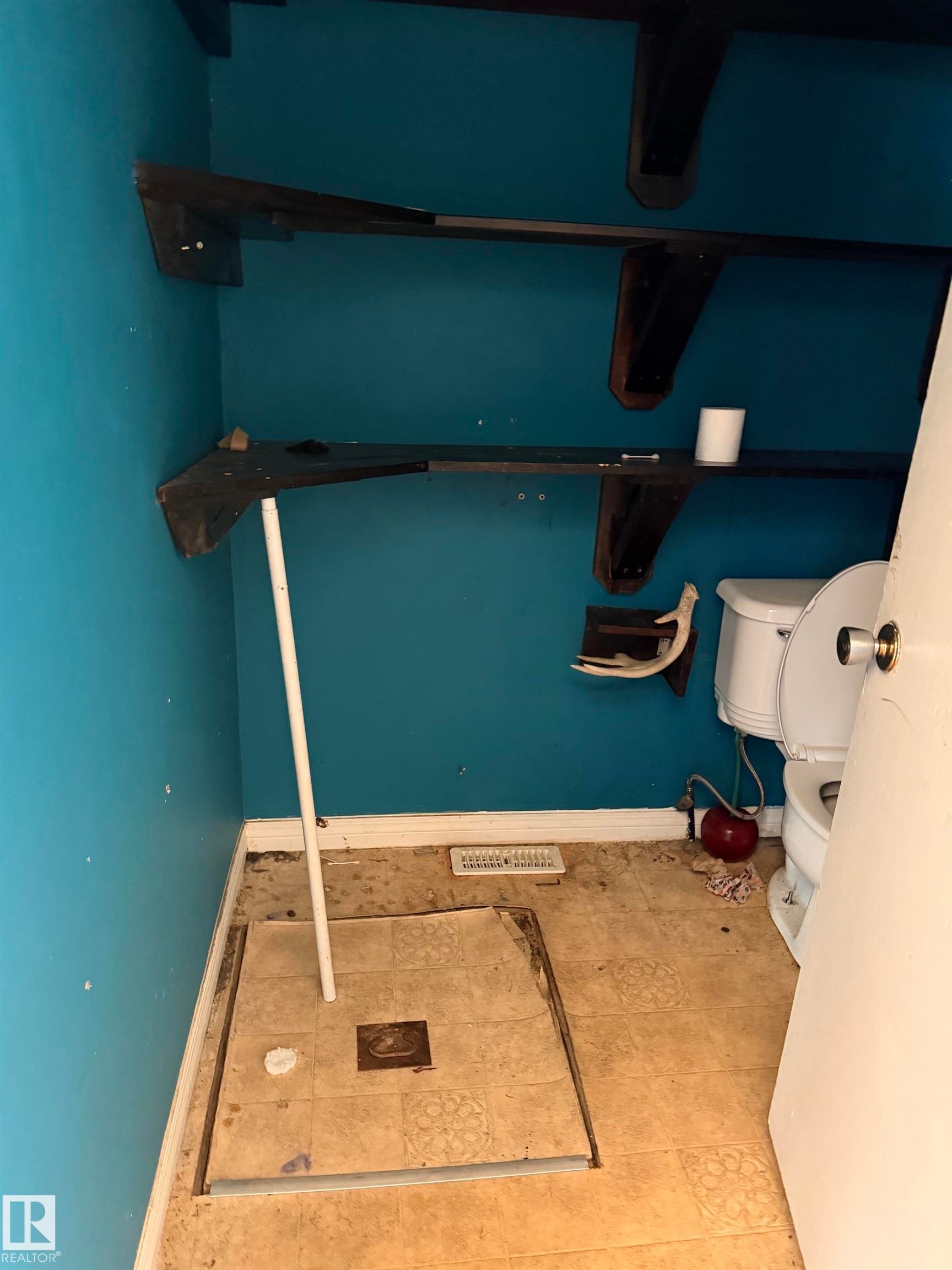 602 12 Avenue, Cold Lake, AB