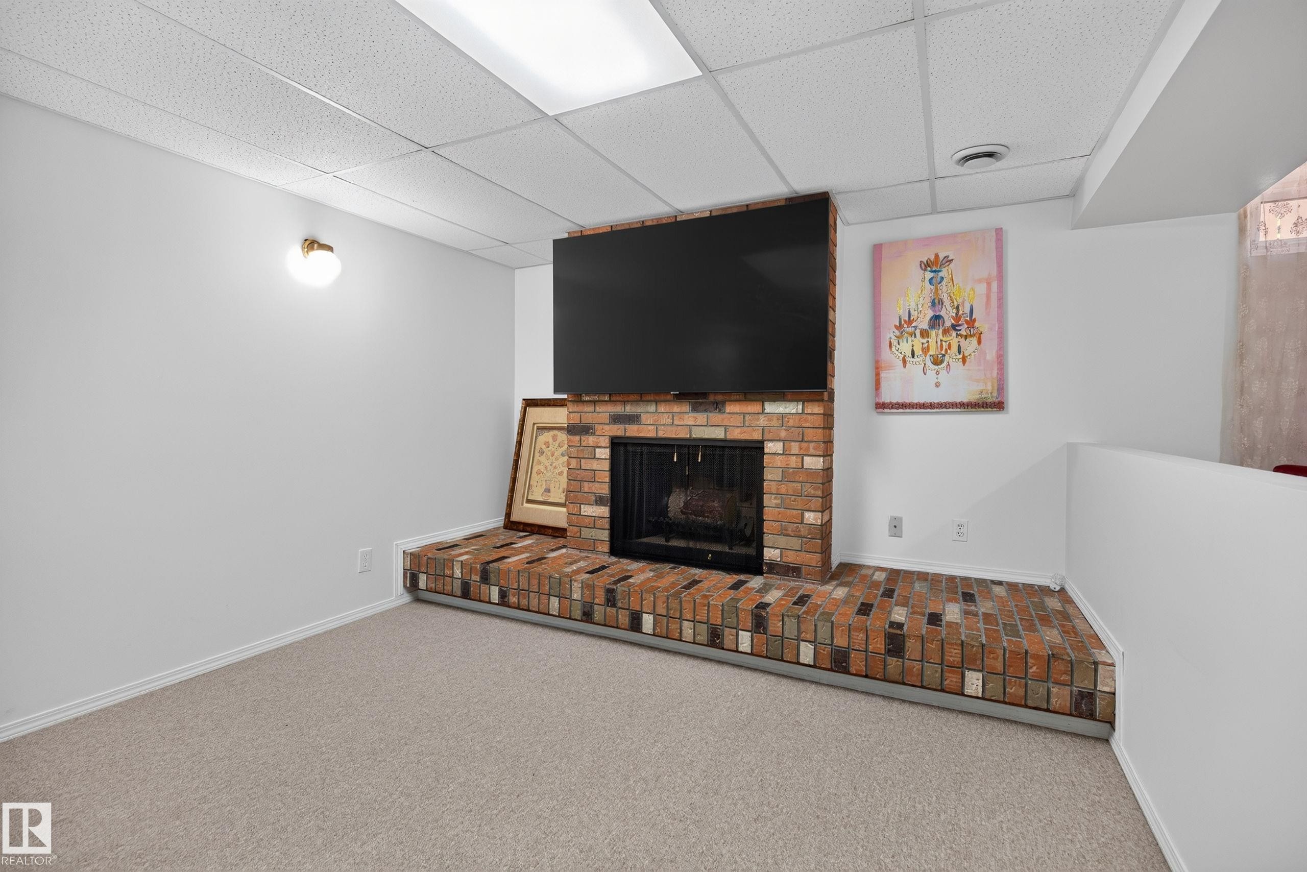 9212 150 Avenue Nw, Edmonton, AB