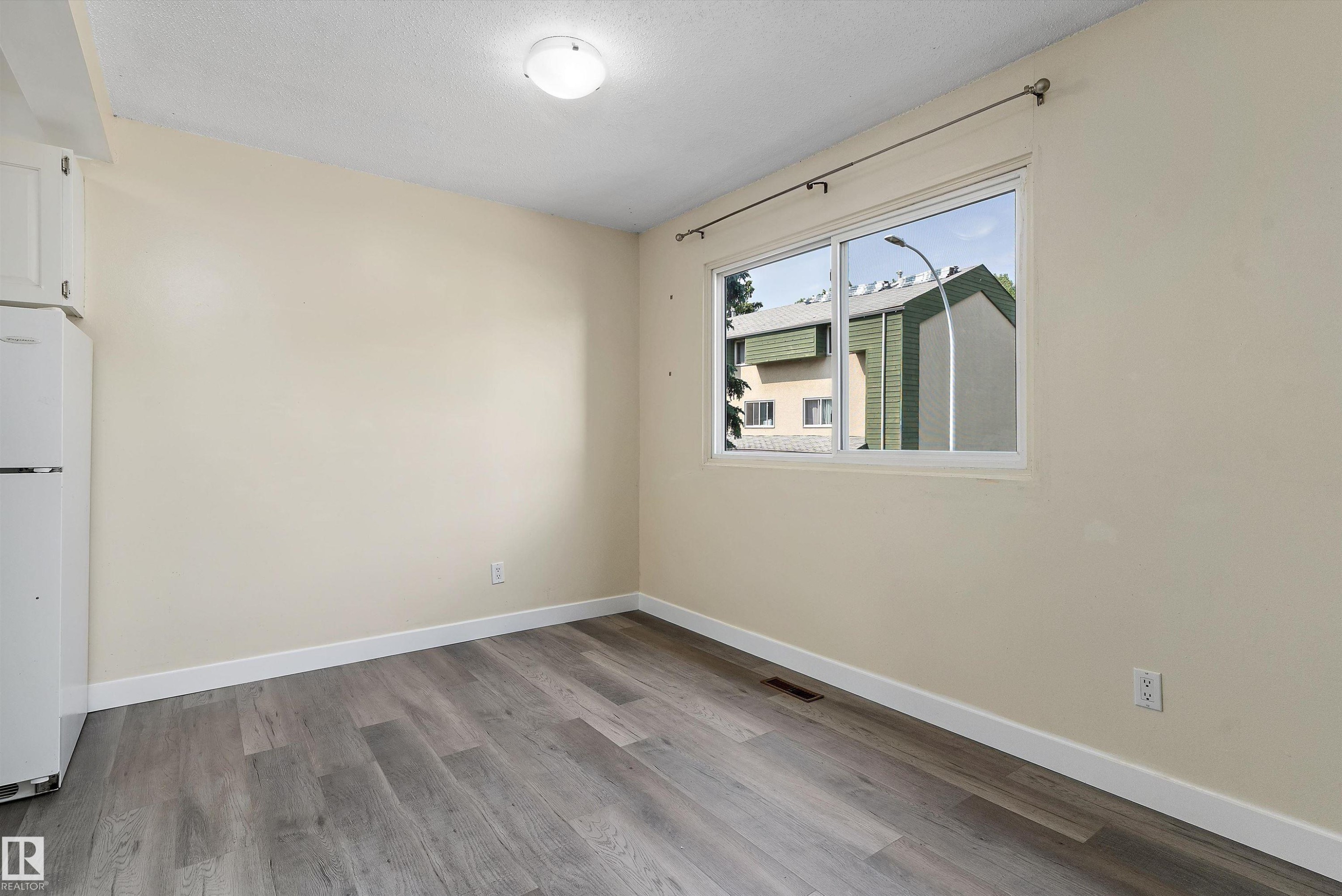 899 Abbotsfield Road Nw, Edmonton, AB