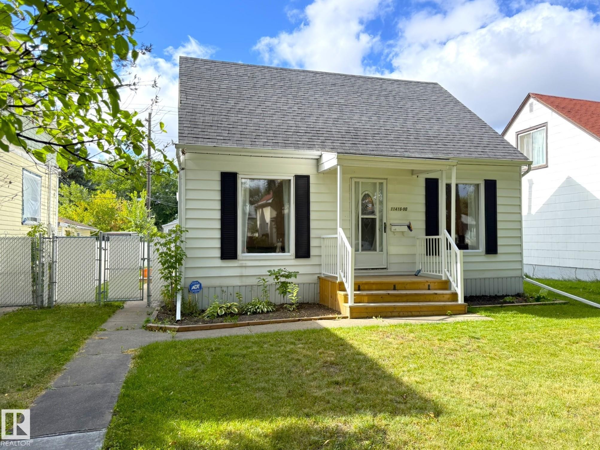 11416 90 Street Nw, Edmonton, AB