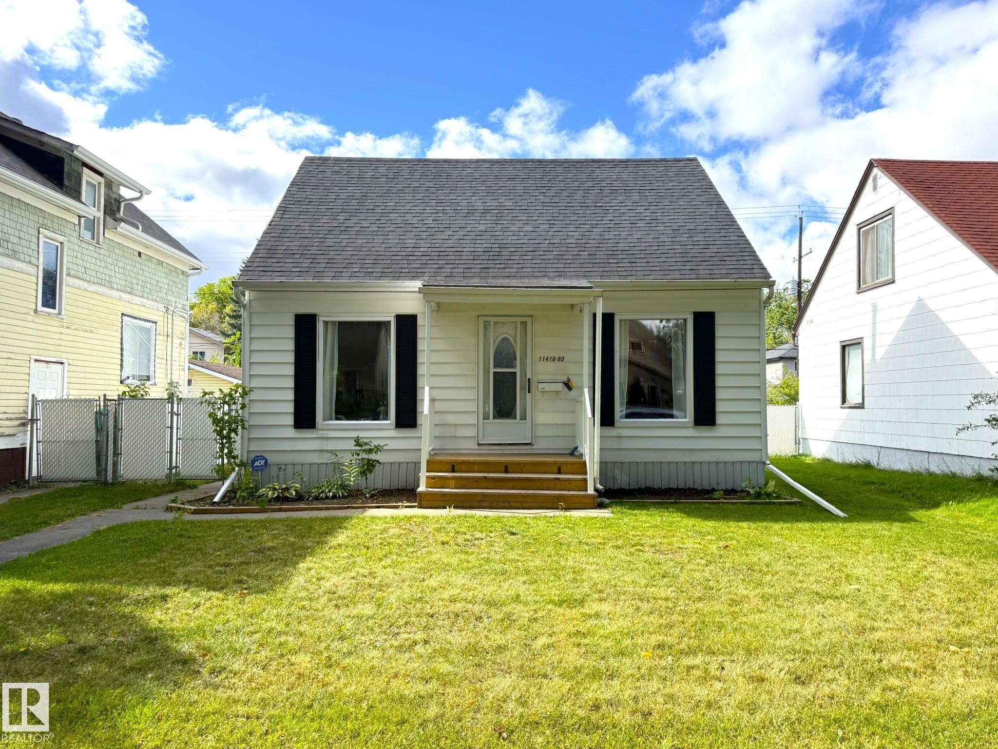 11416 90 Street Nw, Edmonton, AB