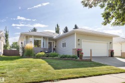 23 HIGHLAND Crescent Sherwood Park, AB T8A 5N8