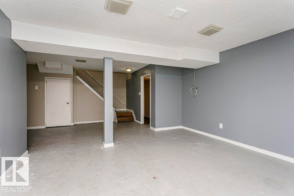 5807 52 Avenue, Redwater, AB