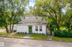 4523 50 Avenue Legal, AB T0G 1L0