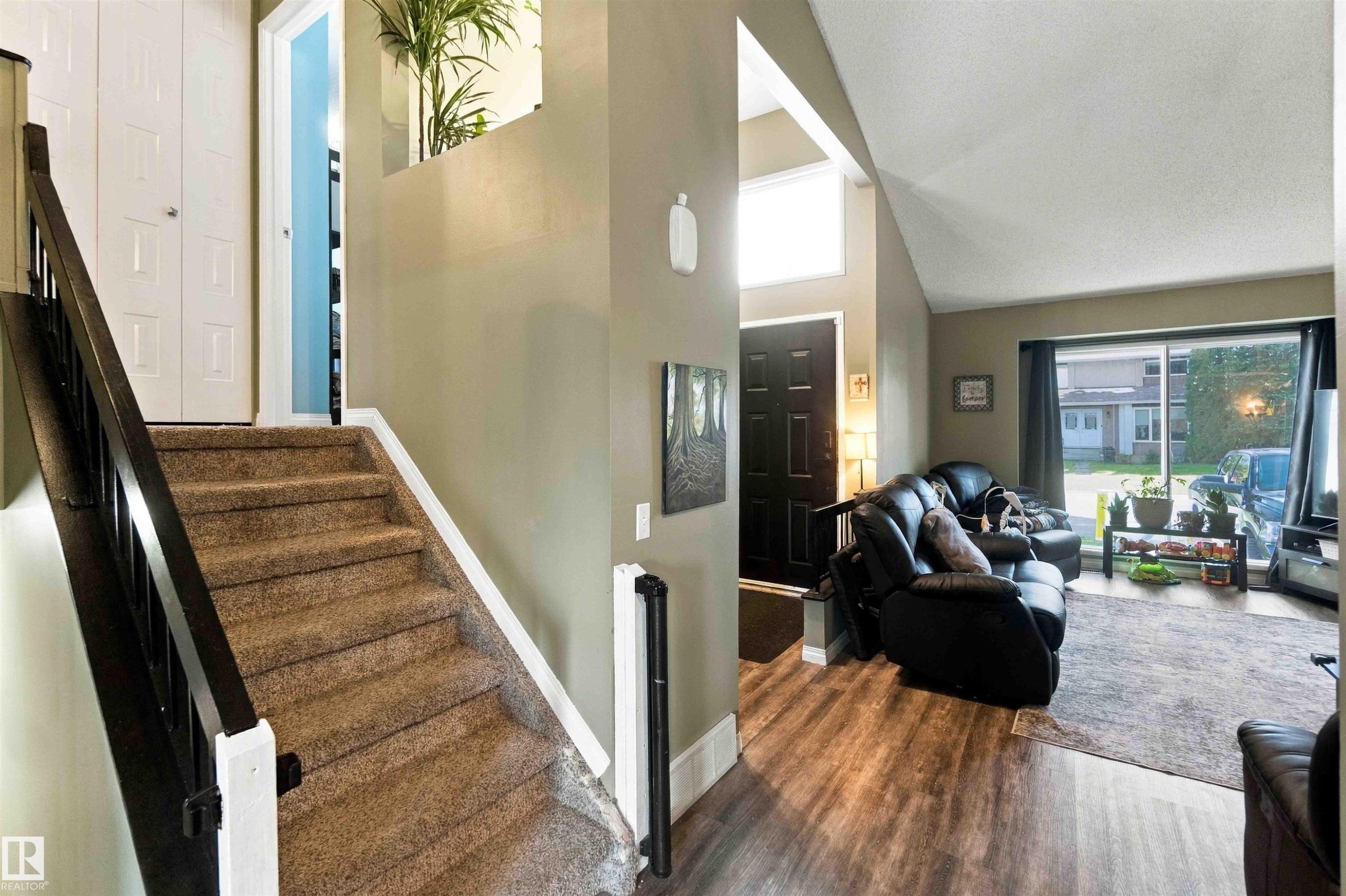 40 Greenwood Drive, Spruce Grove, AB