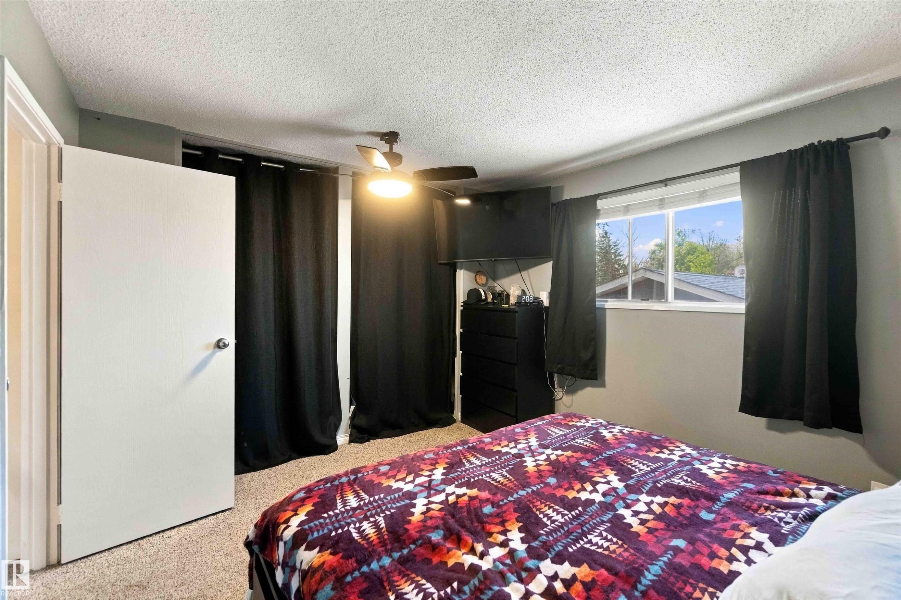 40 Greenwood Drive, Spruce Grove, AB