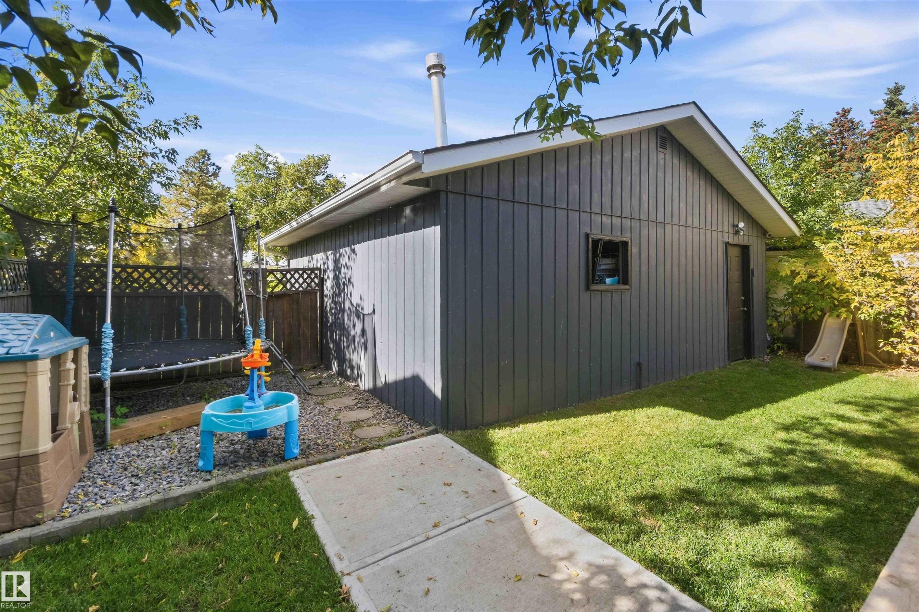 40 Greenwood Drive, Spruce Grove, AB