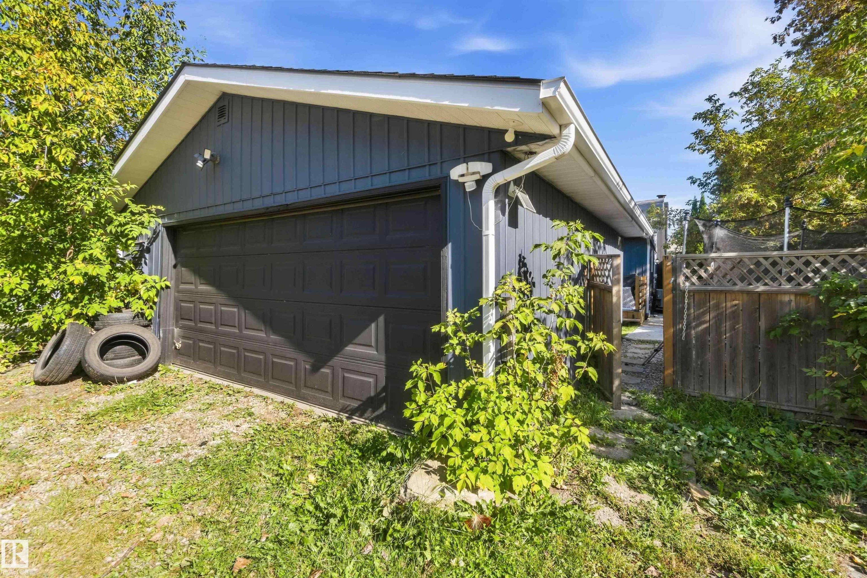 40 Greenwood Drive, Spruce Grove, AB