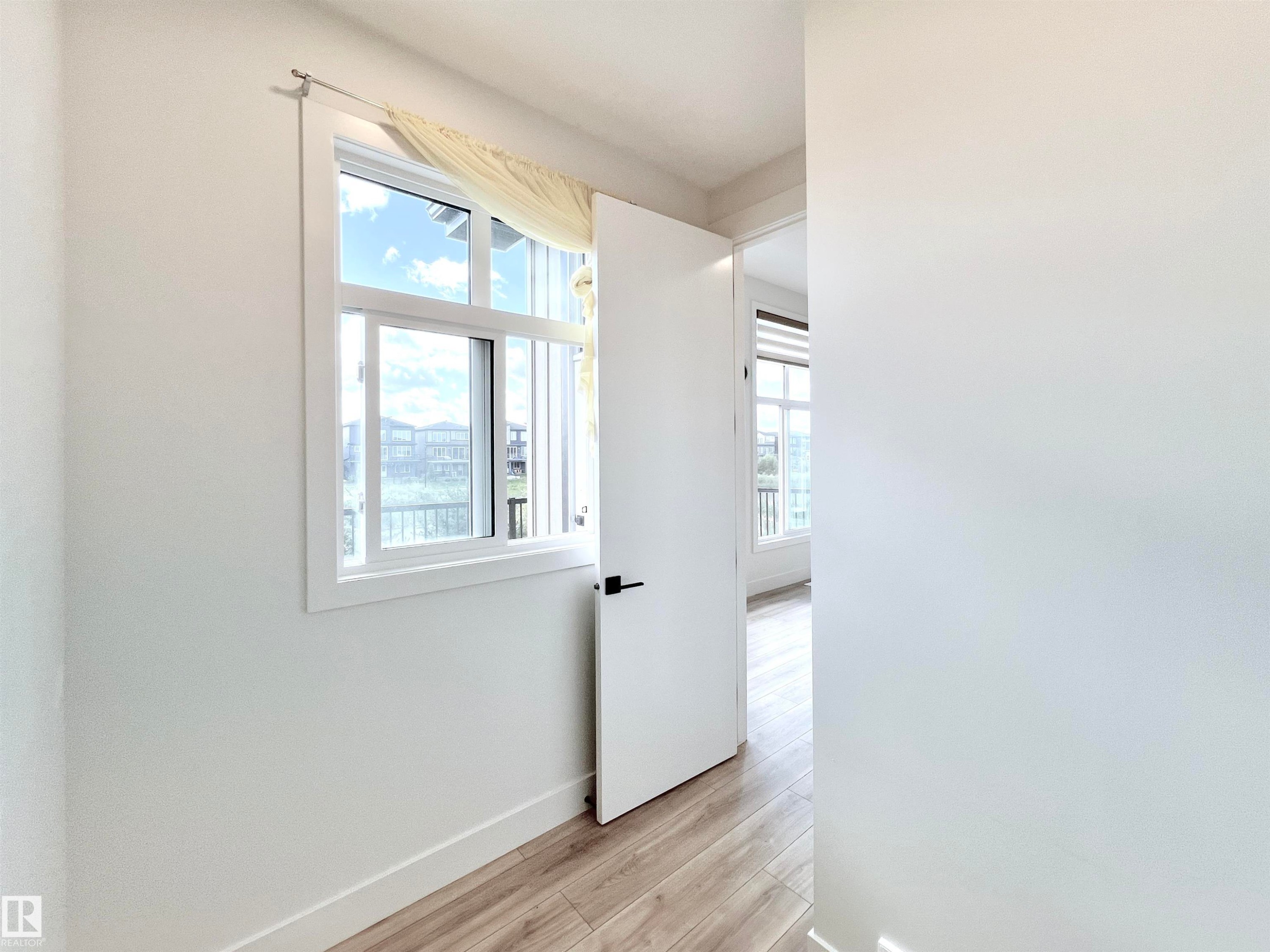 6045 King Landing Landing Sw, Edmonton, AB