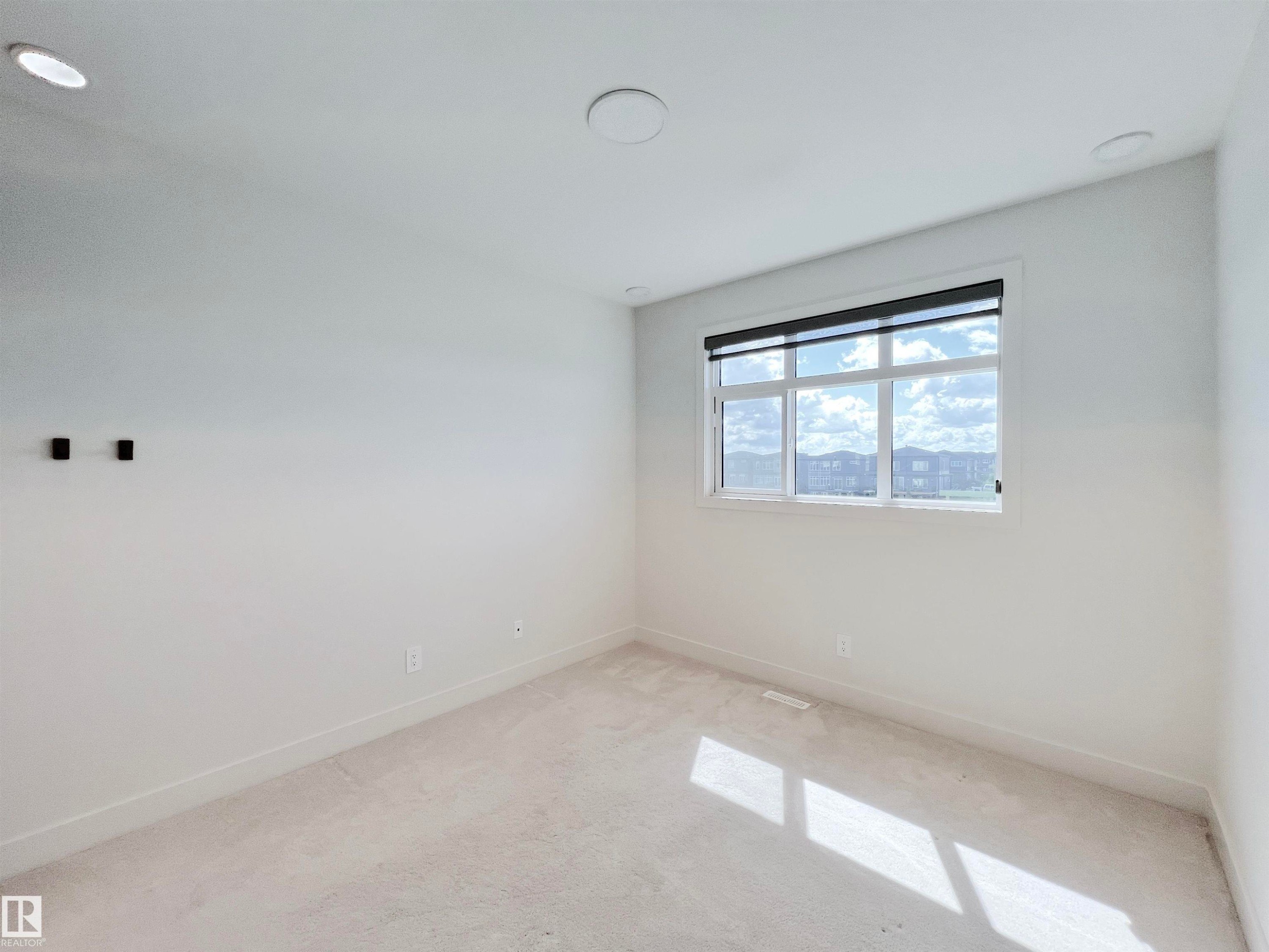 6045 King Landing Landing Sw, Edmonton, AB