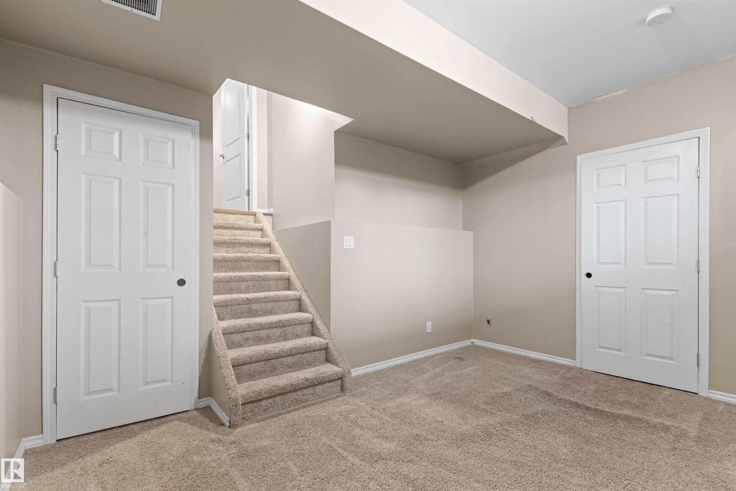 #30 9904 101 Av, Morinville, AB