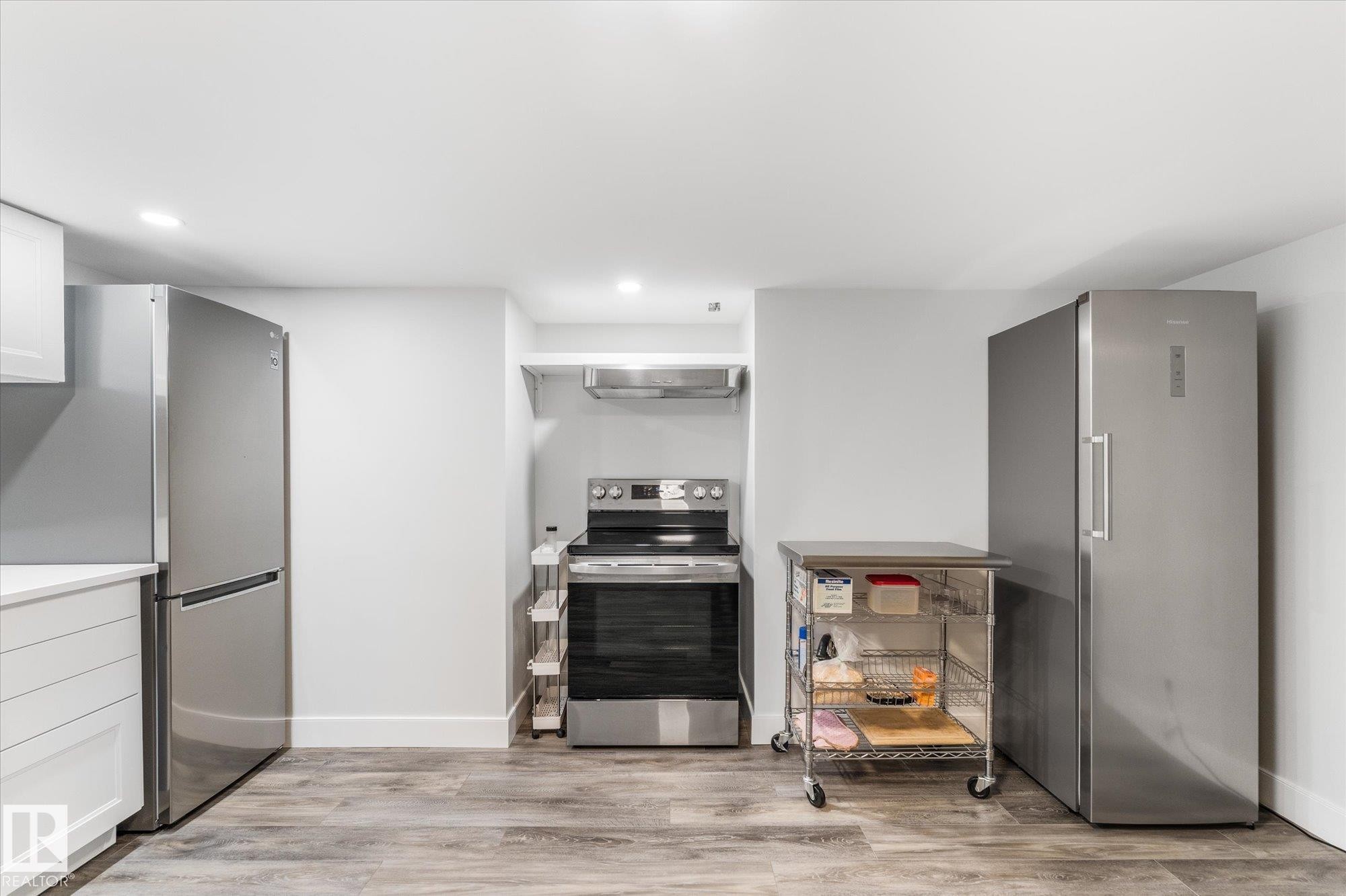 9504 139 Avenue Nw, Edmonton, AB