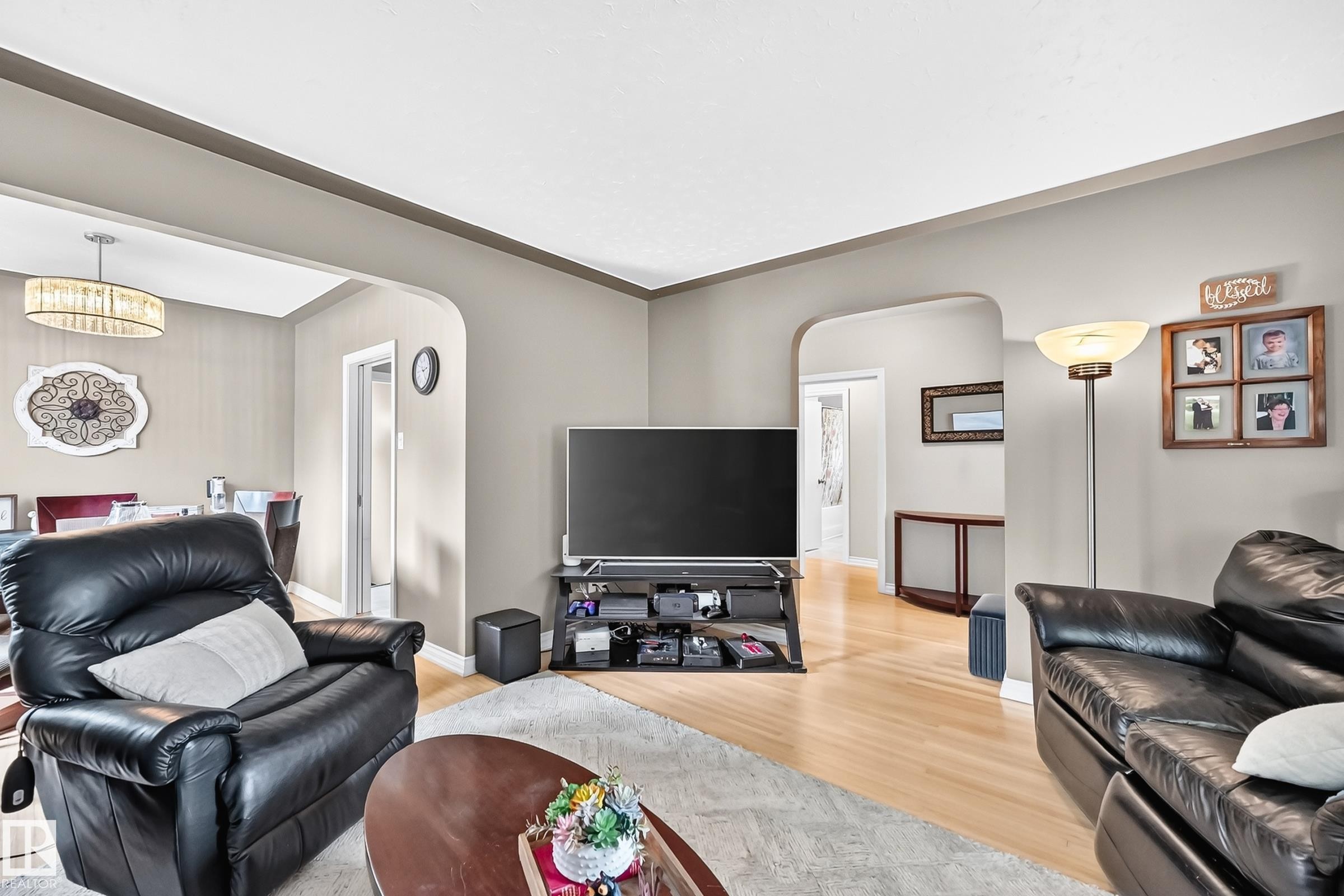 11524 133 Street Nw, Edmonton, AB