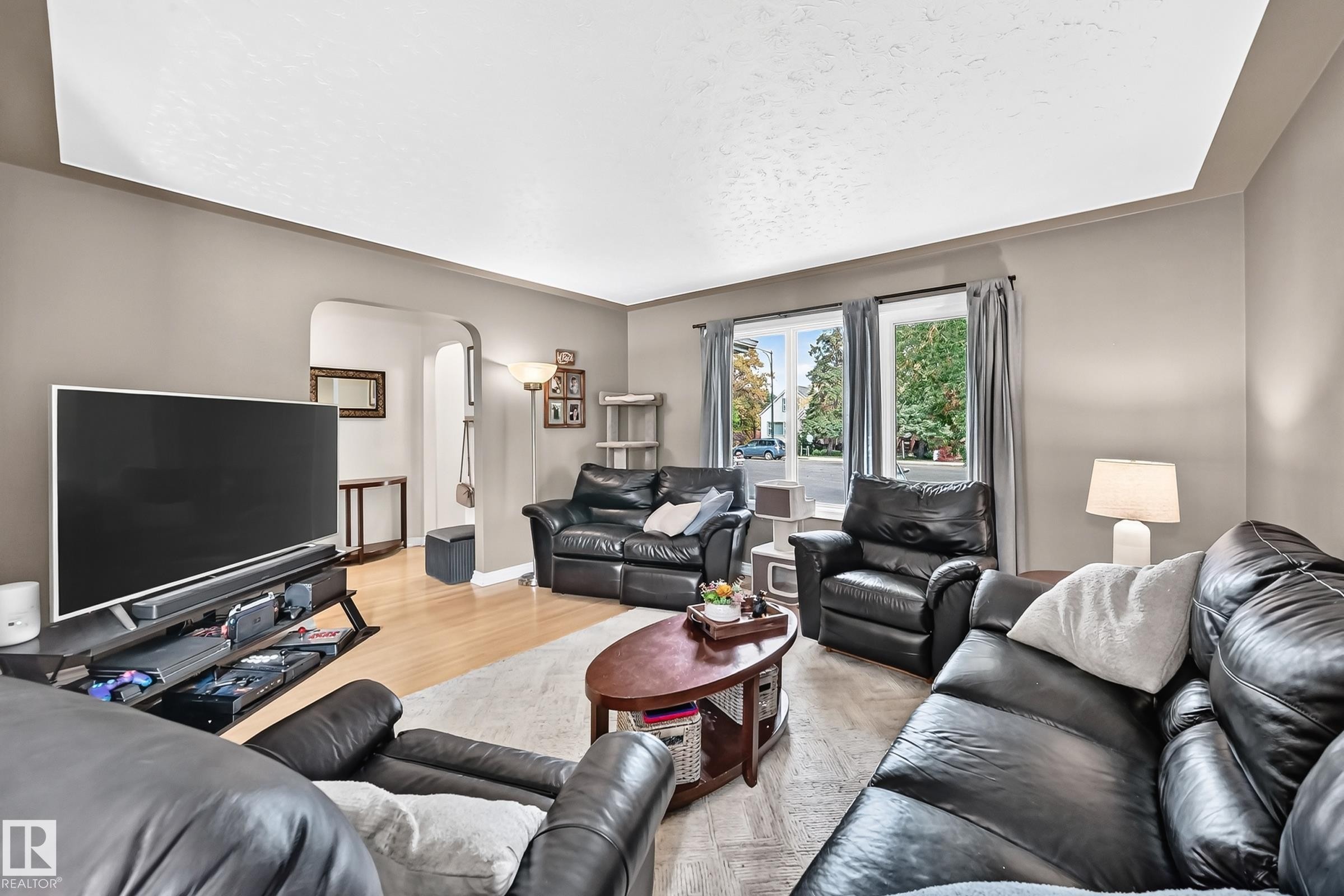 11524 133 Street Nw, Edmonton, AB