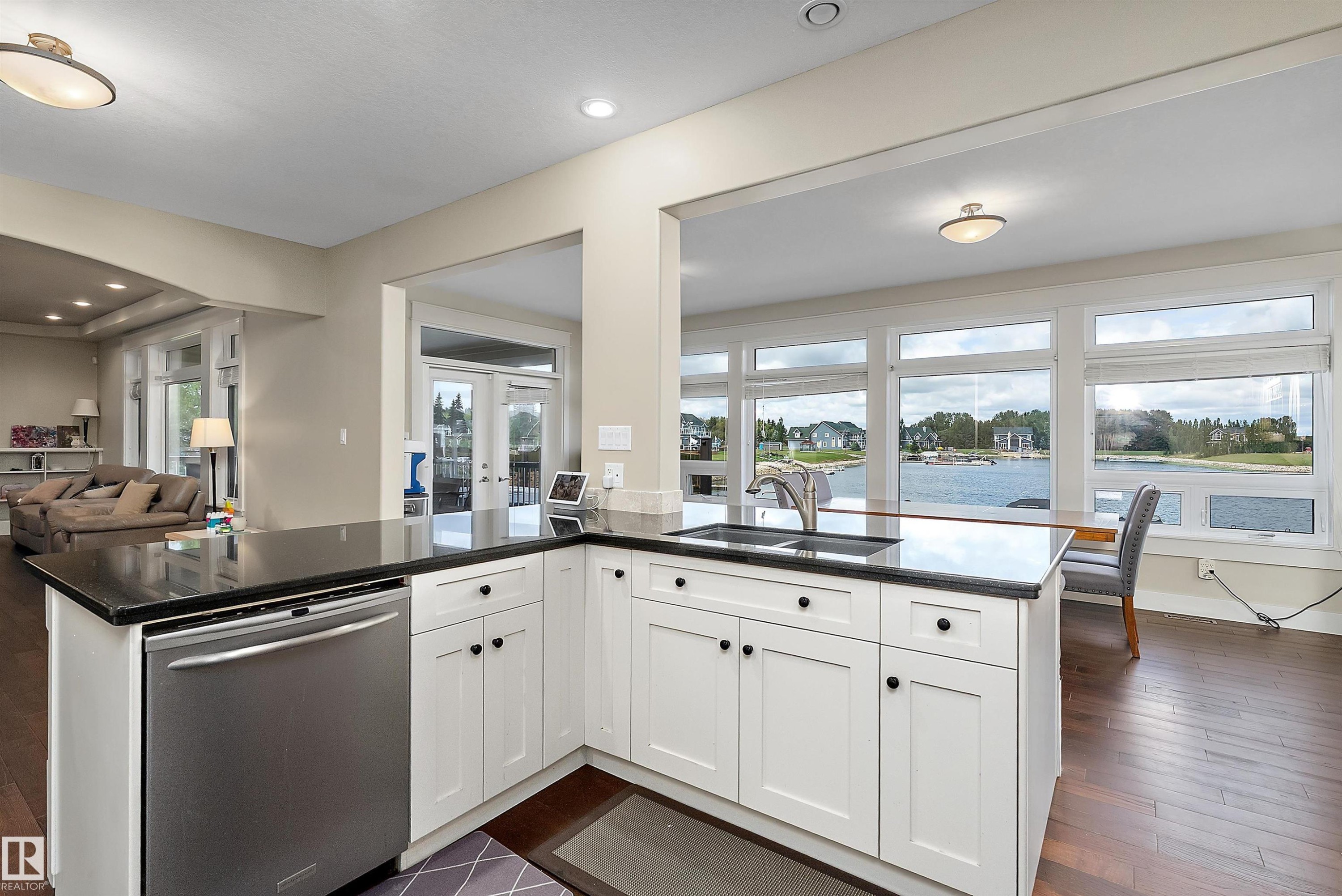 36 Sunset Harbour, Rural Wetaskiwin County, AB