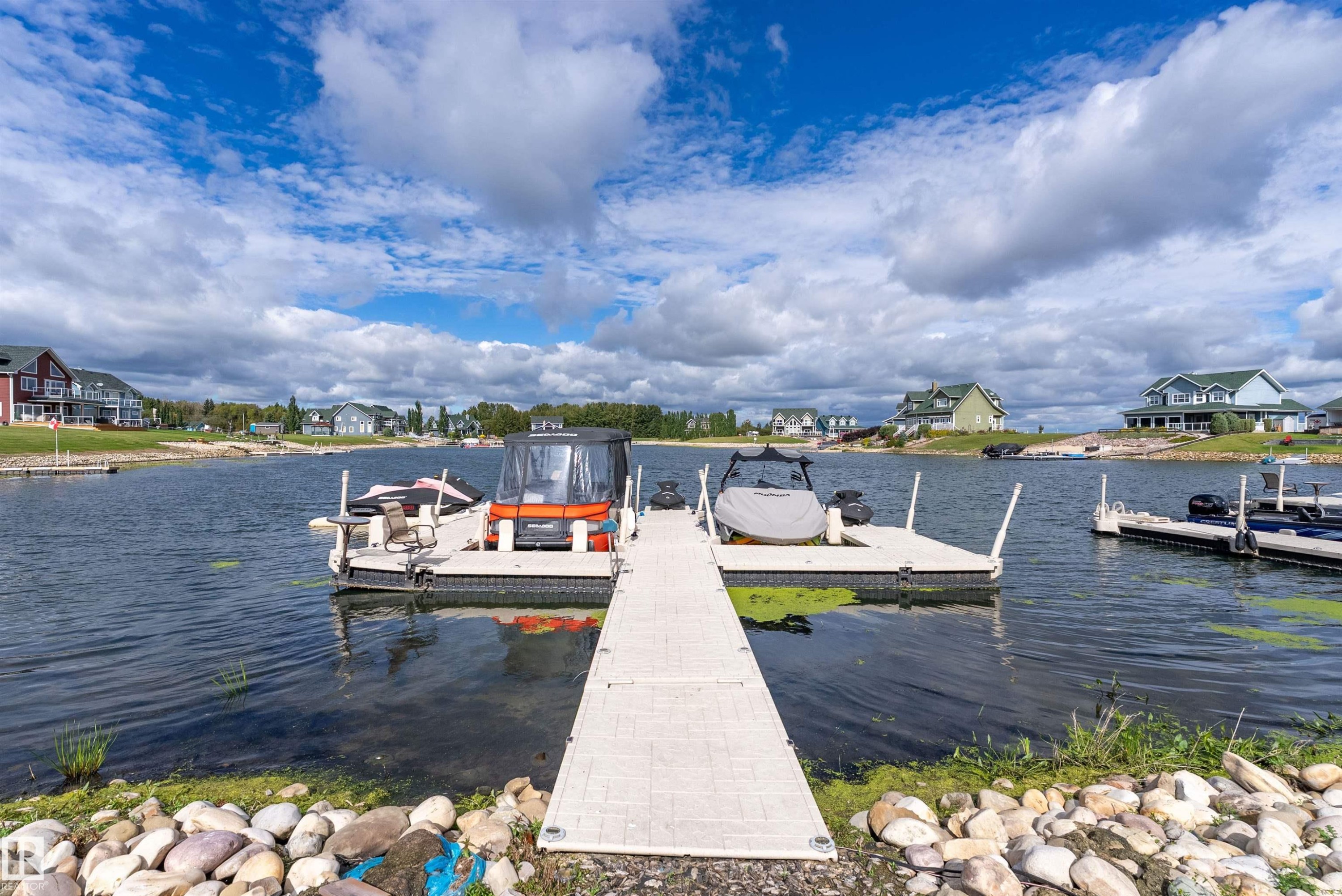 36 Sunset Harbour, Rural Wetaskiwin County, AB