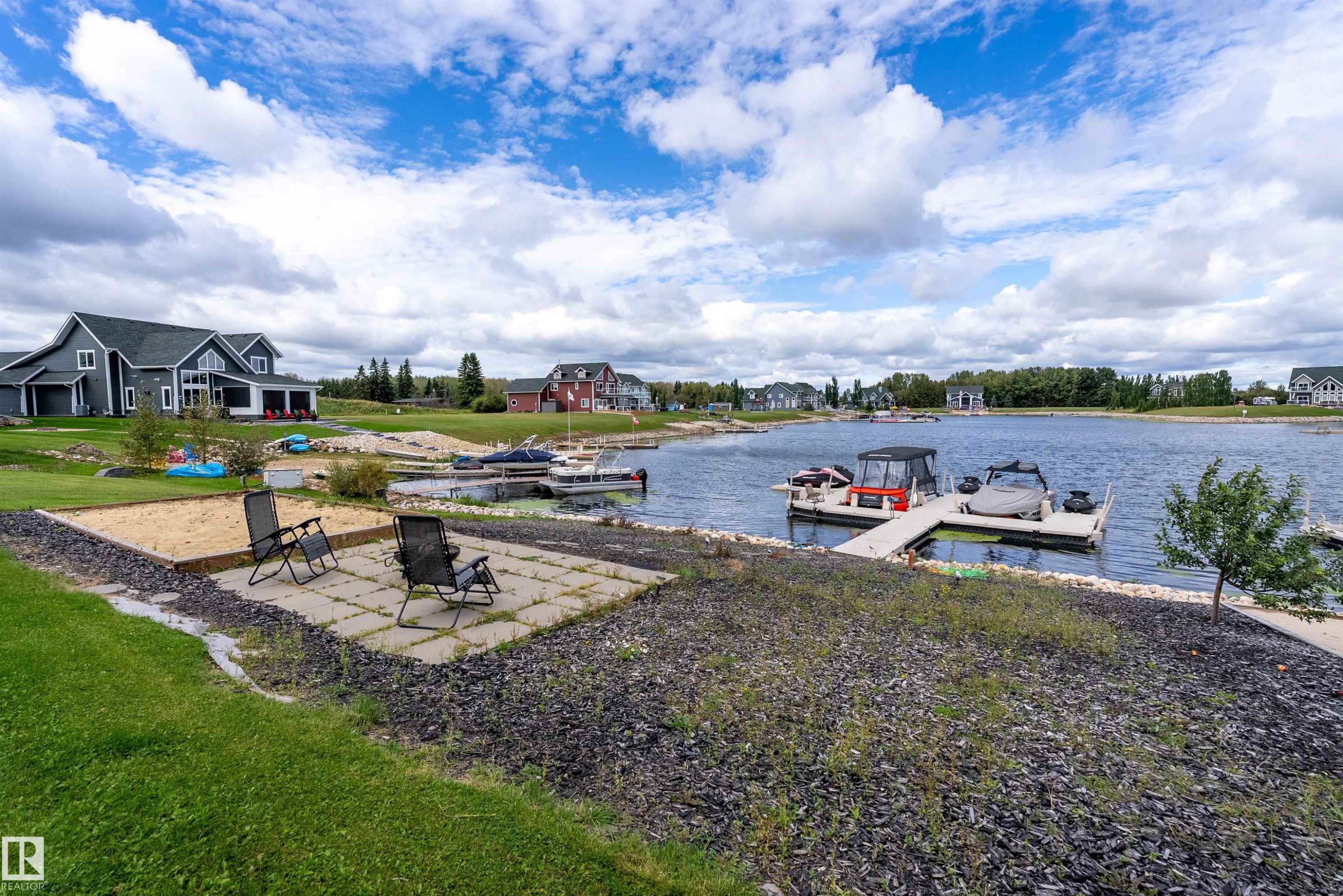 36 Sunset Harbour, Rural Wetaskiwin County, AB