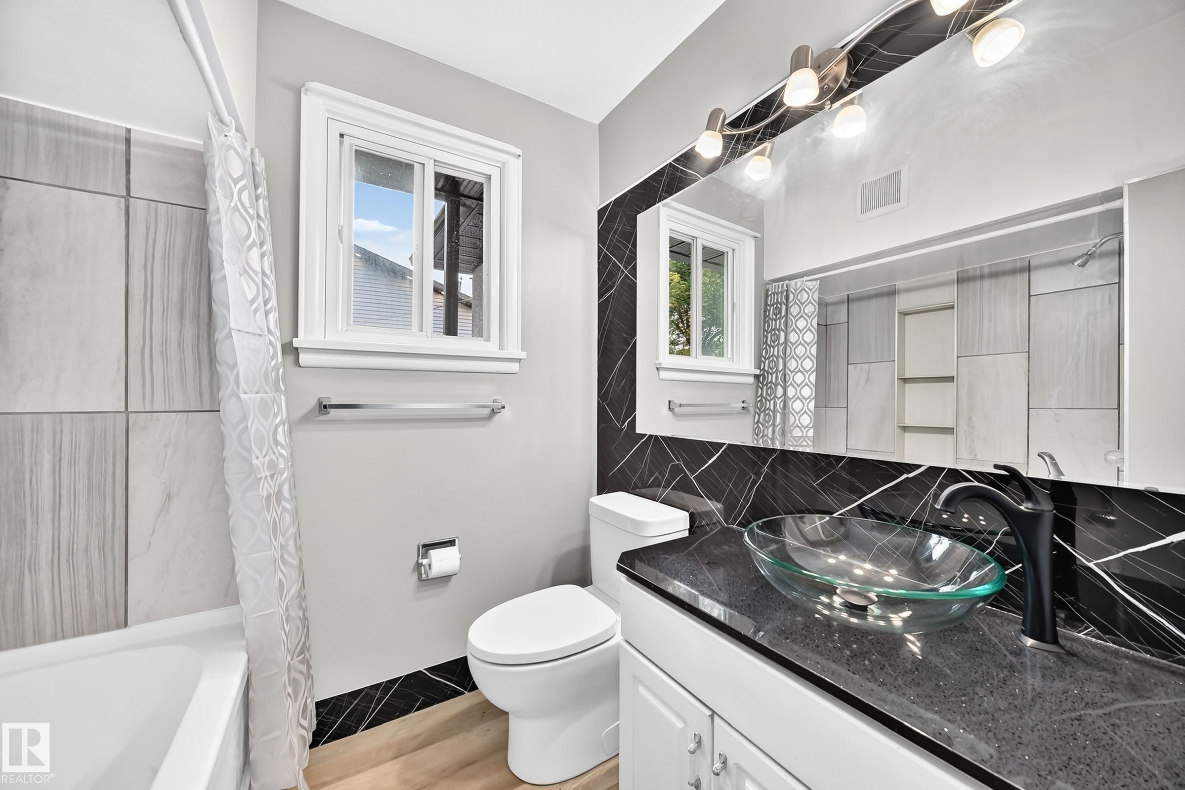 Main Floor Upgraded Bathroom - 12045 64 Street Nw, Edmonton, AB