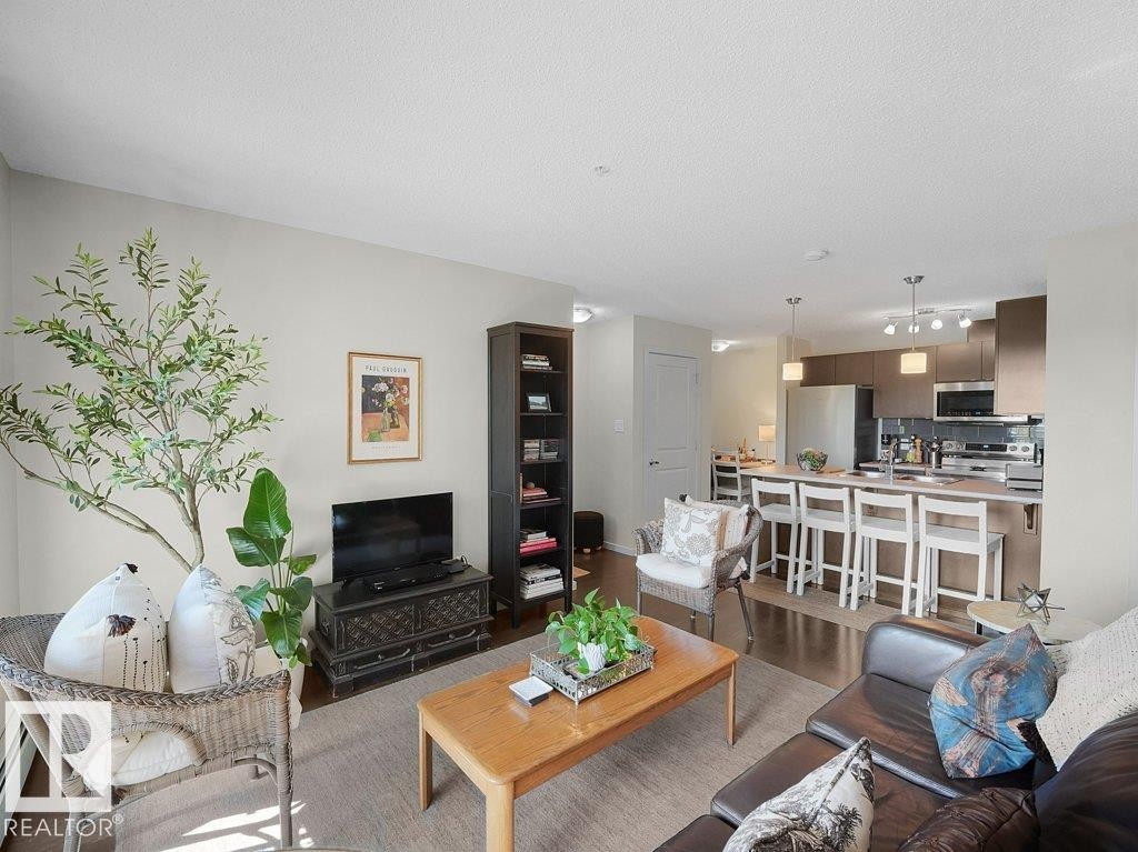 #229 504 Albany Wy Nw, Edmonton, AB
