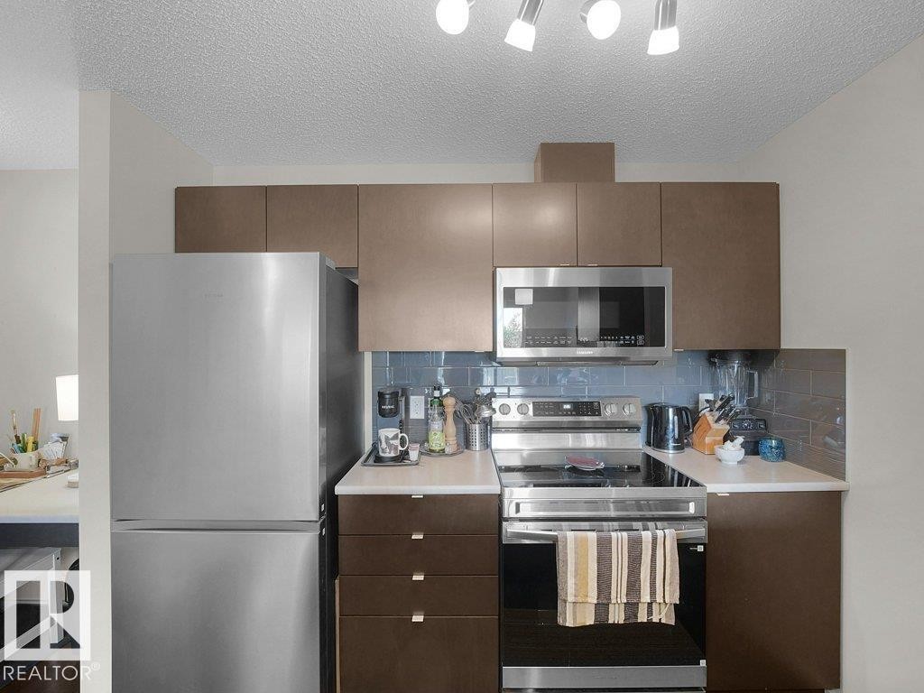 #229 504 Albany Wy Nw, Edmonton, AB
