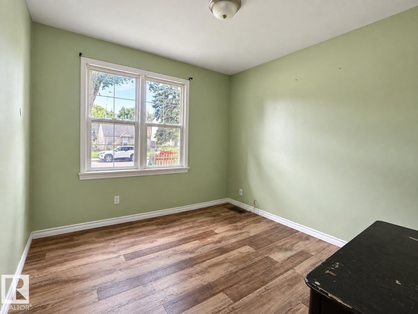 11901 63 Street Nw, Edmonton, AB