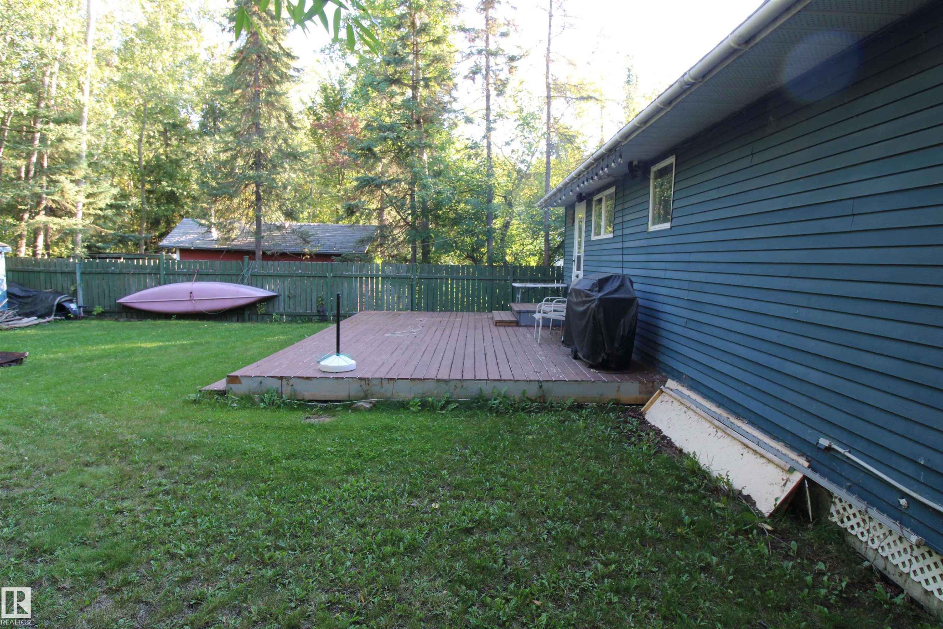 952 9 Street, Rural Lac Ste. Anne County, AB