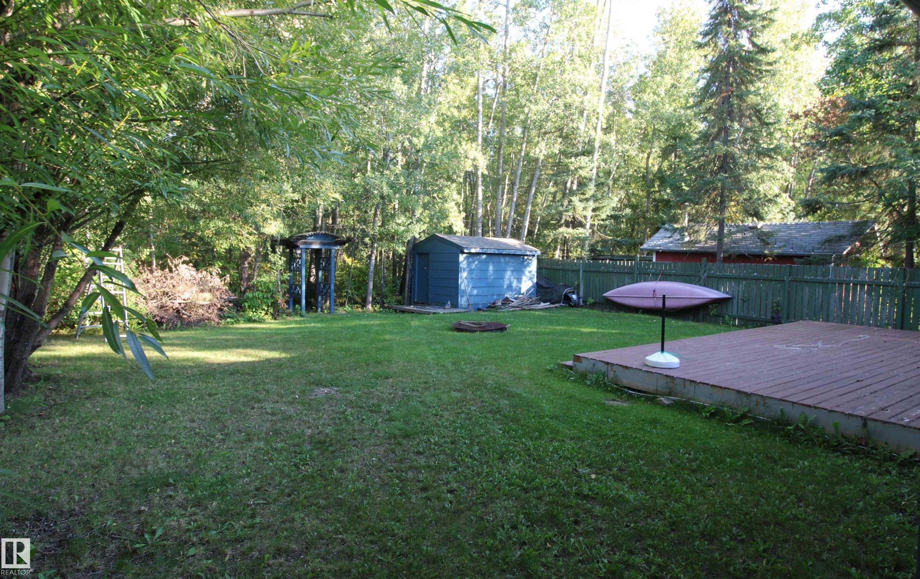 952 9 Street, Rural Lac Ste. Anne County, AB