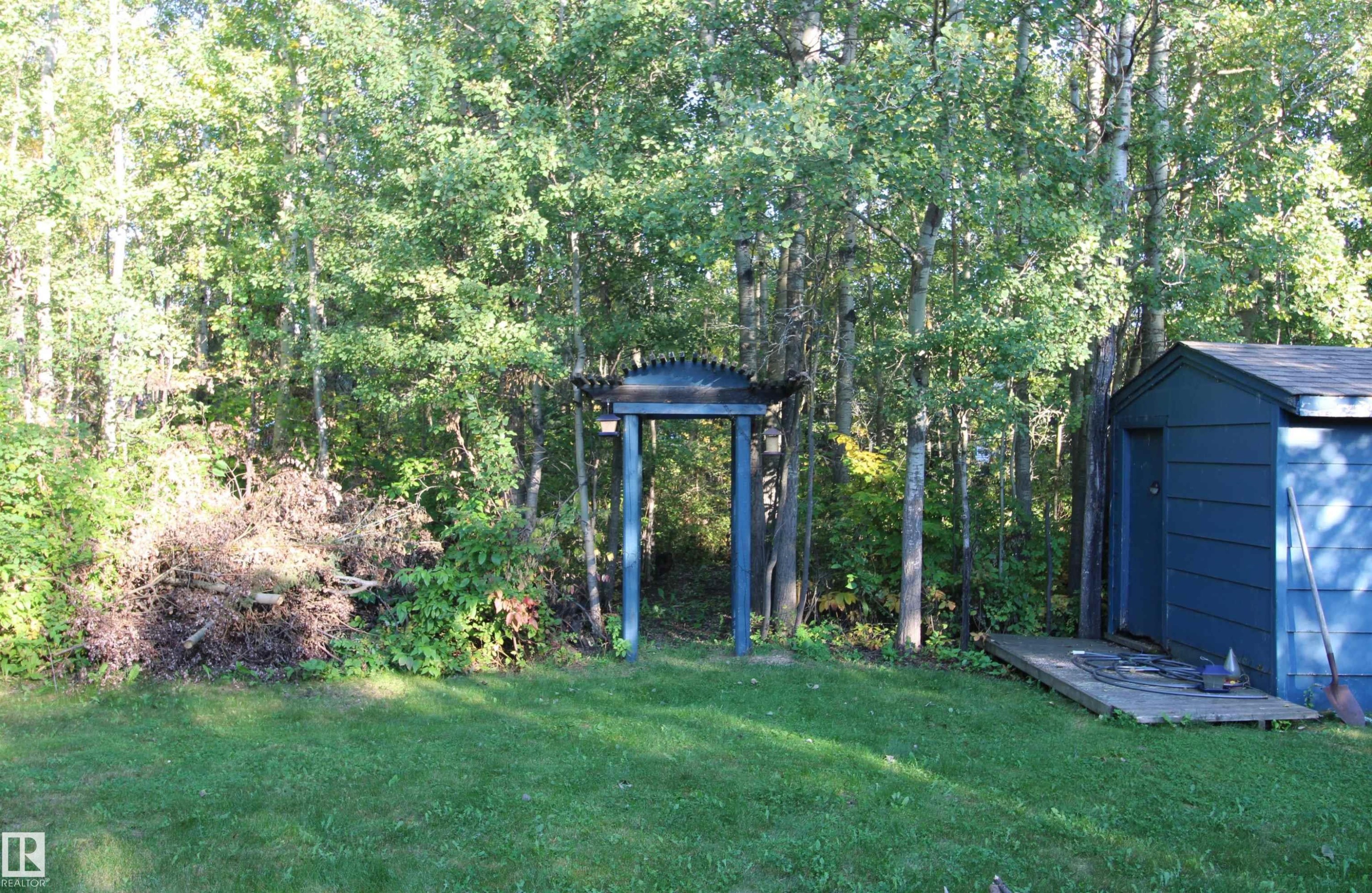 952 9 Street, Rural Lac Ste. Anne County, AB