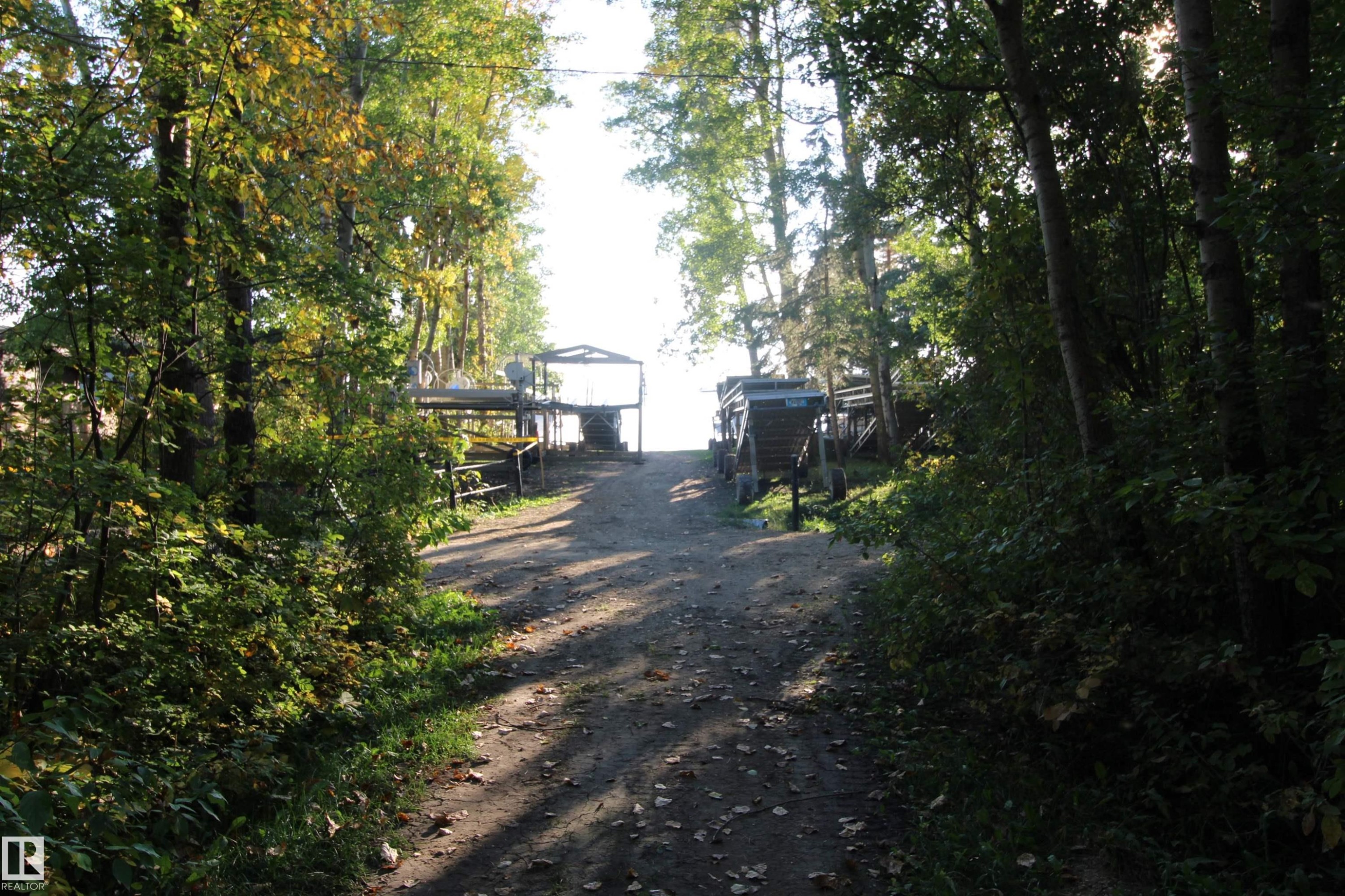 952 9 Street, Rural Lac Ste. Anne County, AB