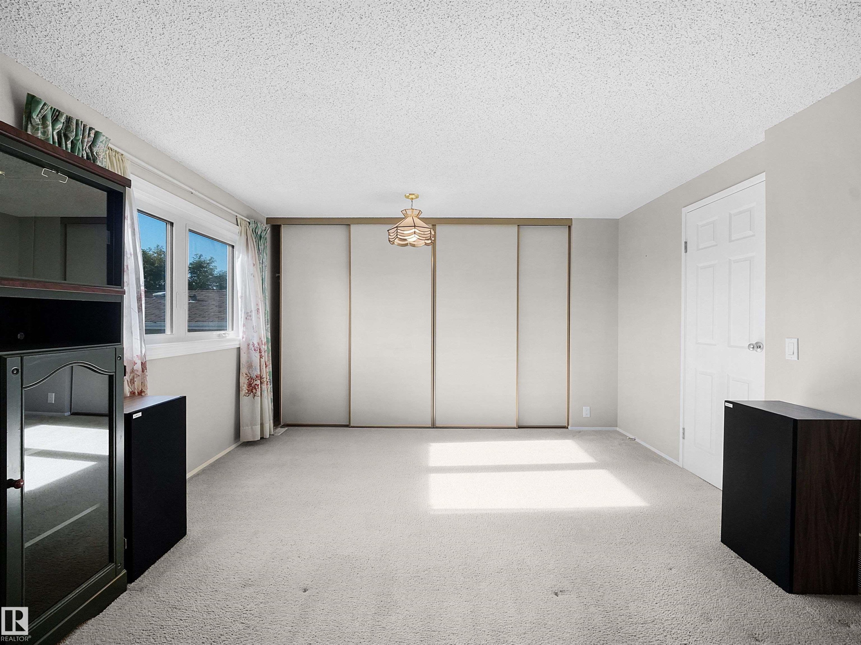 20 St. Andrews Avenue, Stony Plain, AB