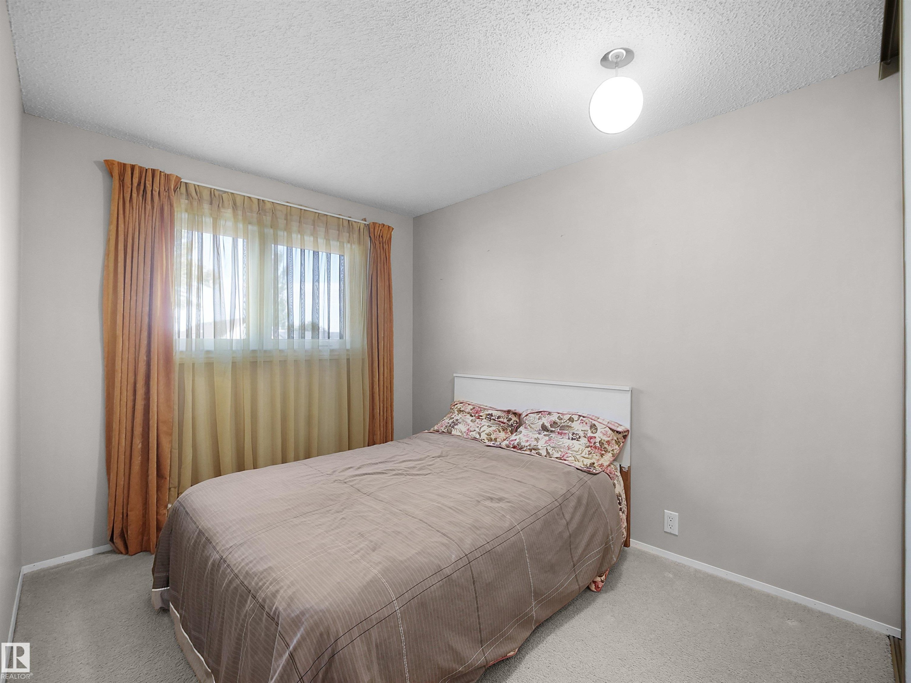 20 St. Andrews Avenue, Stony Plain, AB