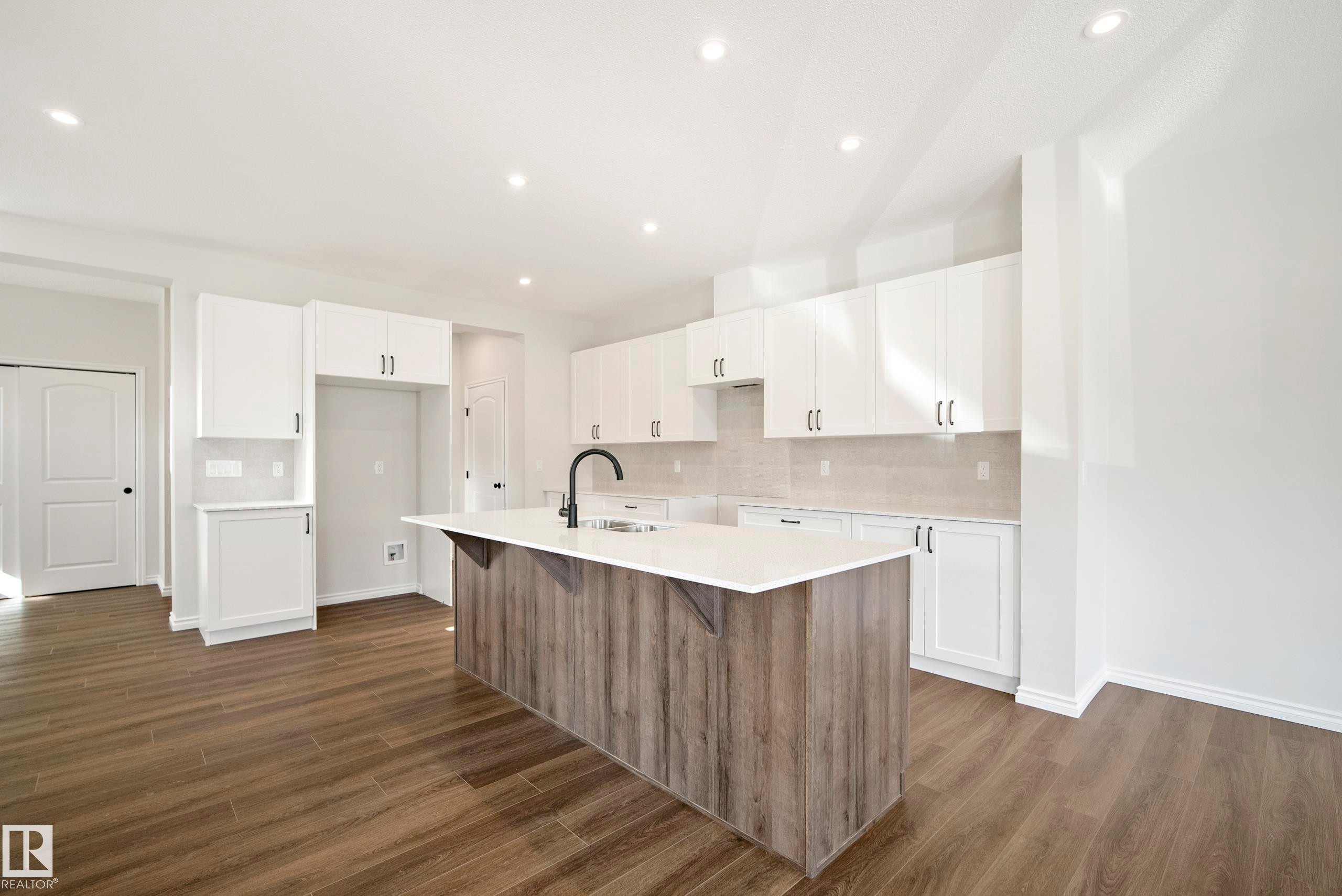 2411 206 Street Nw, Edmonton, AB