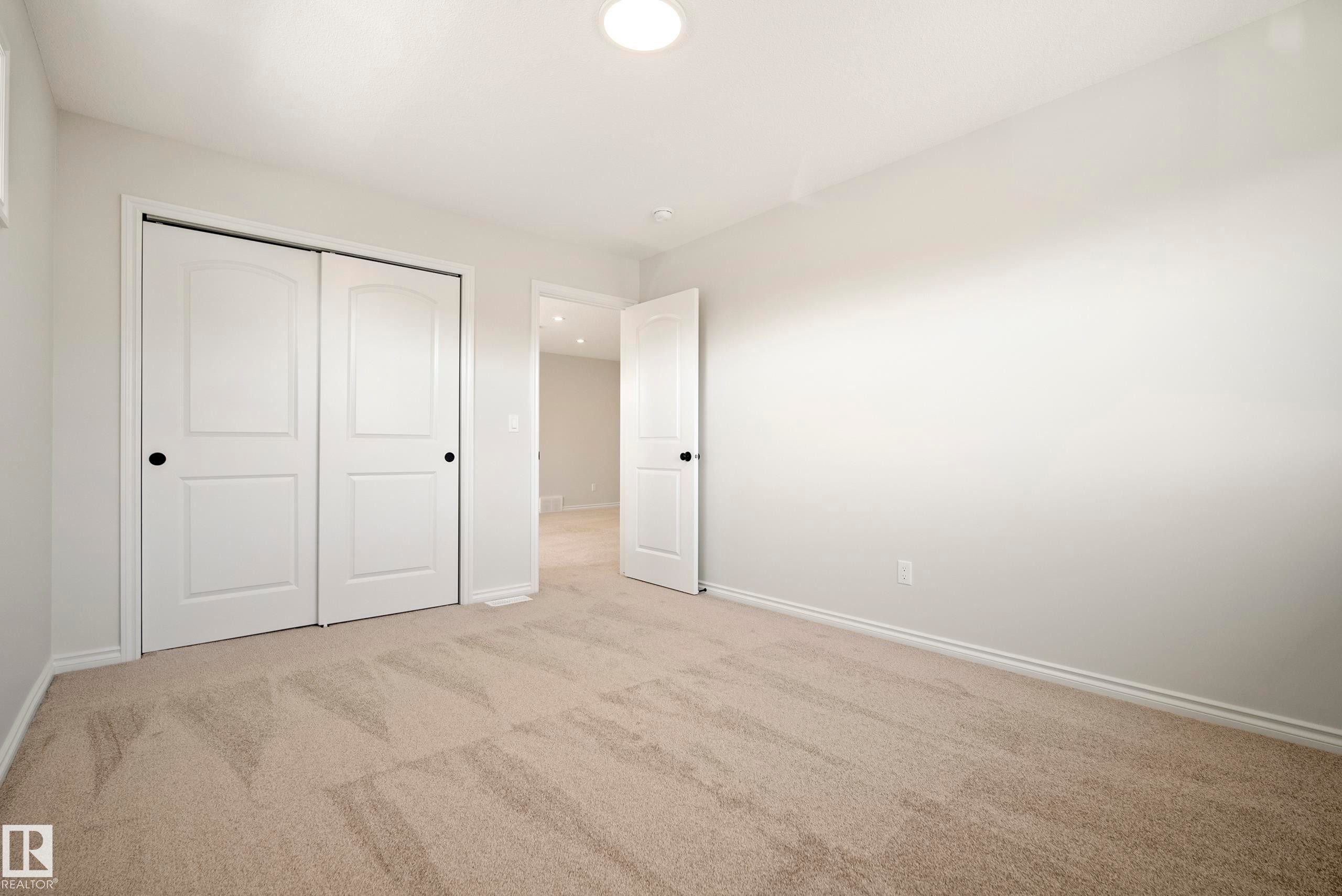 2411 206 Street Nw, Edmonton, AB
