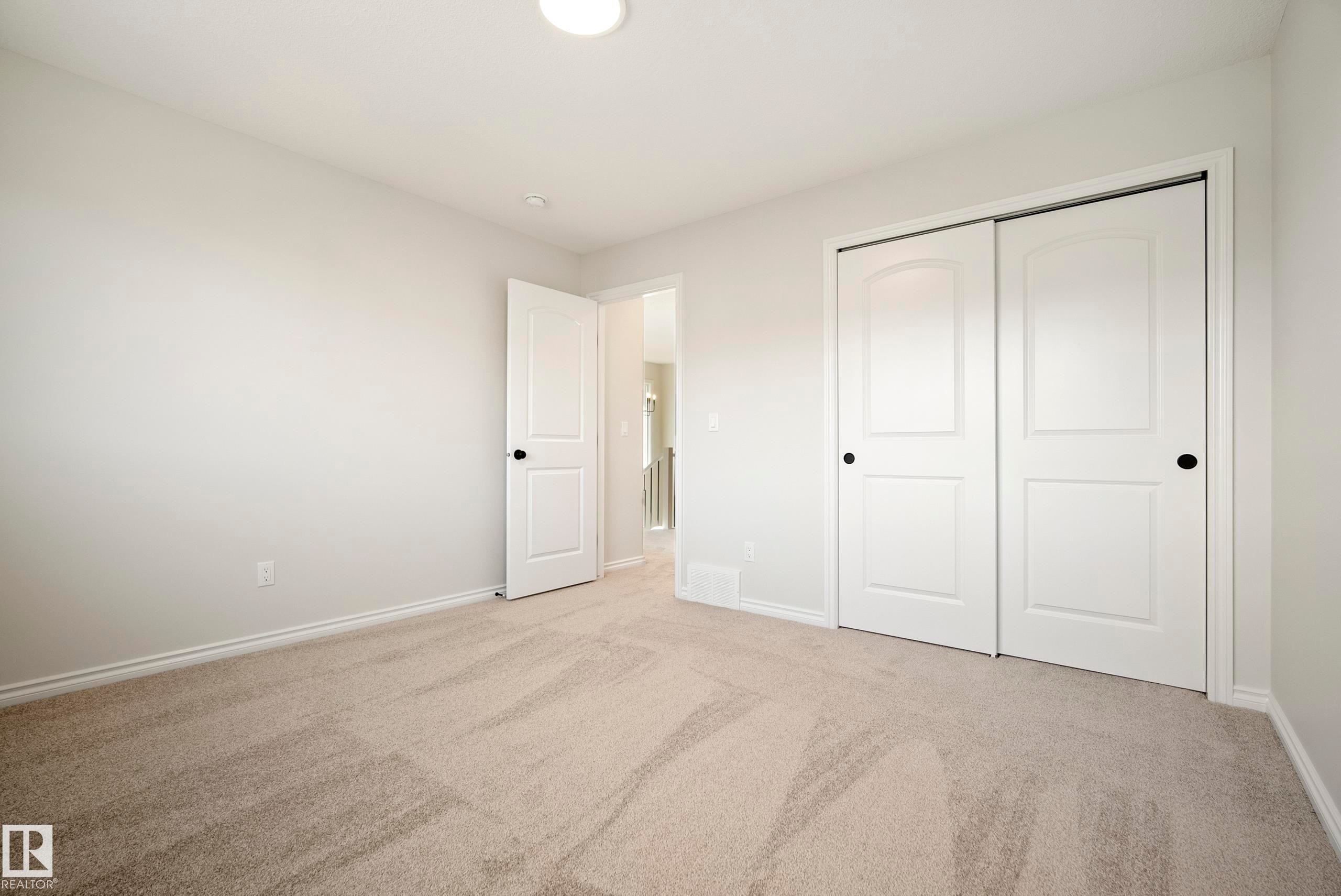 2411 206 Street Nw, Edmonton, AB