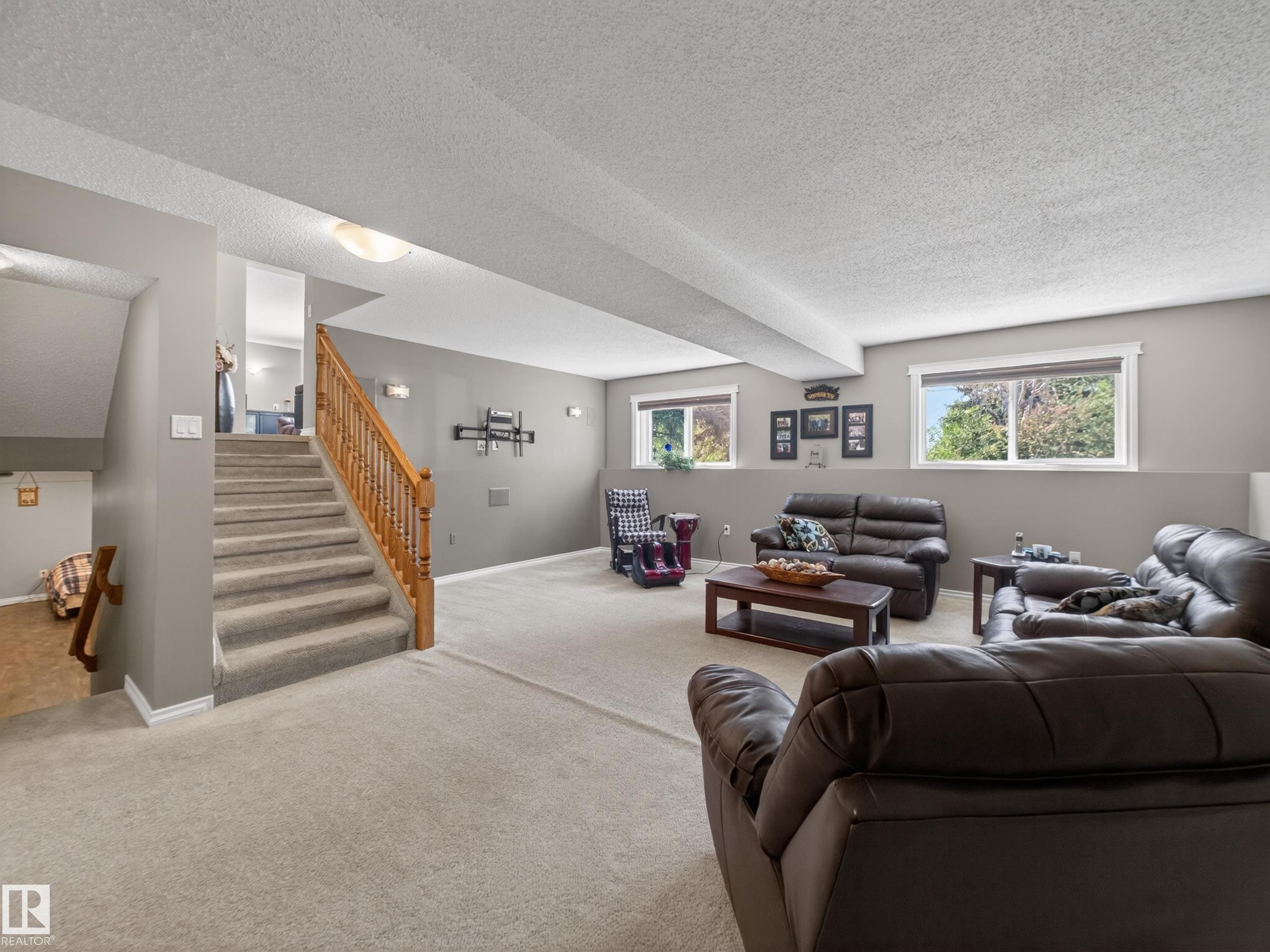 22048 Twp Road 522, Rural Strathcona County, AB