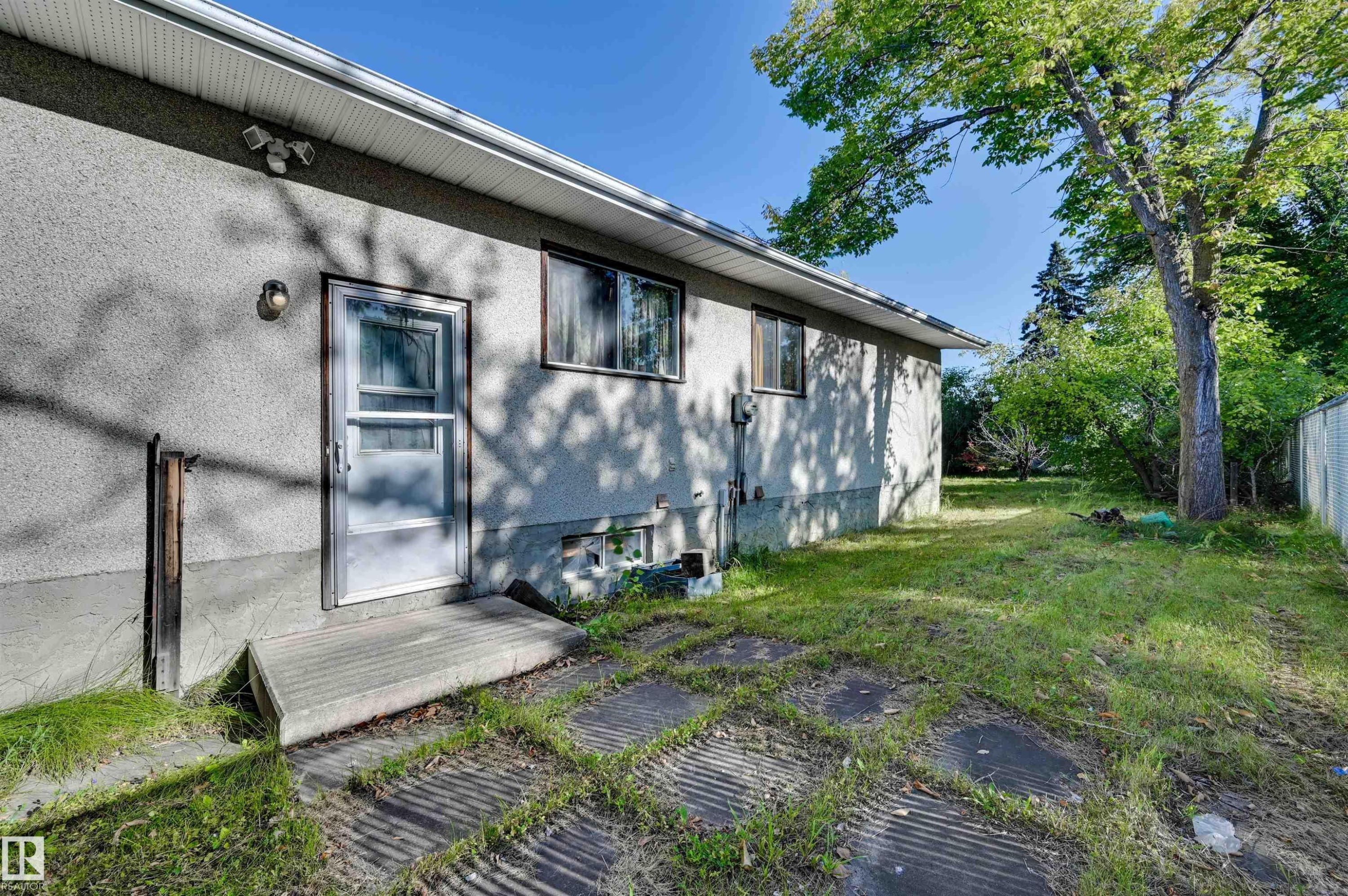3813 134 Avenue Nw, Edmonton, AB