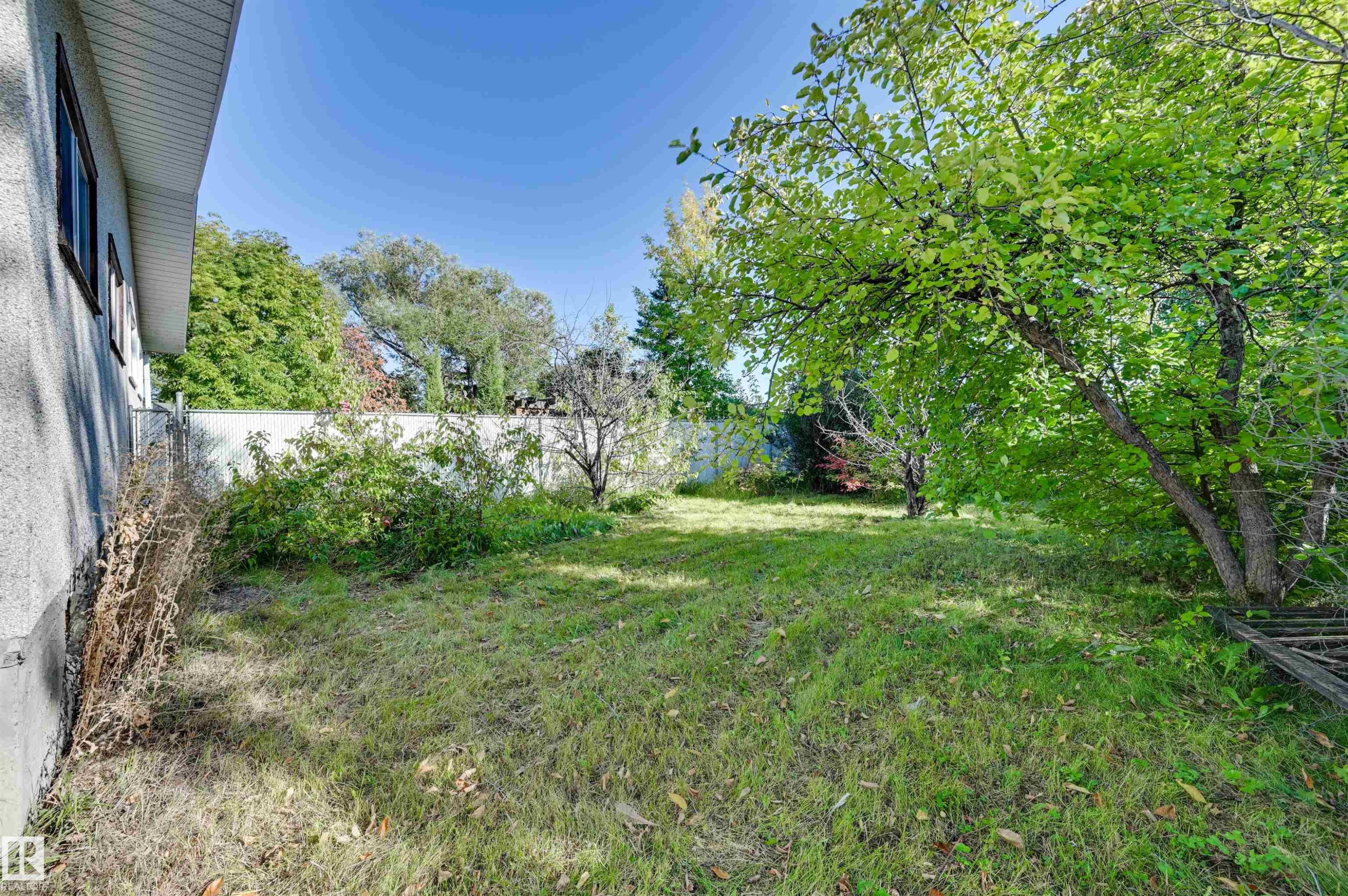 3813 134 Avenue Nw, Edmonton, AB