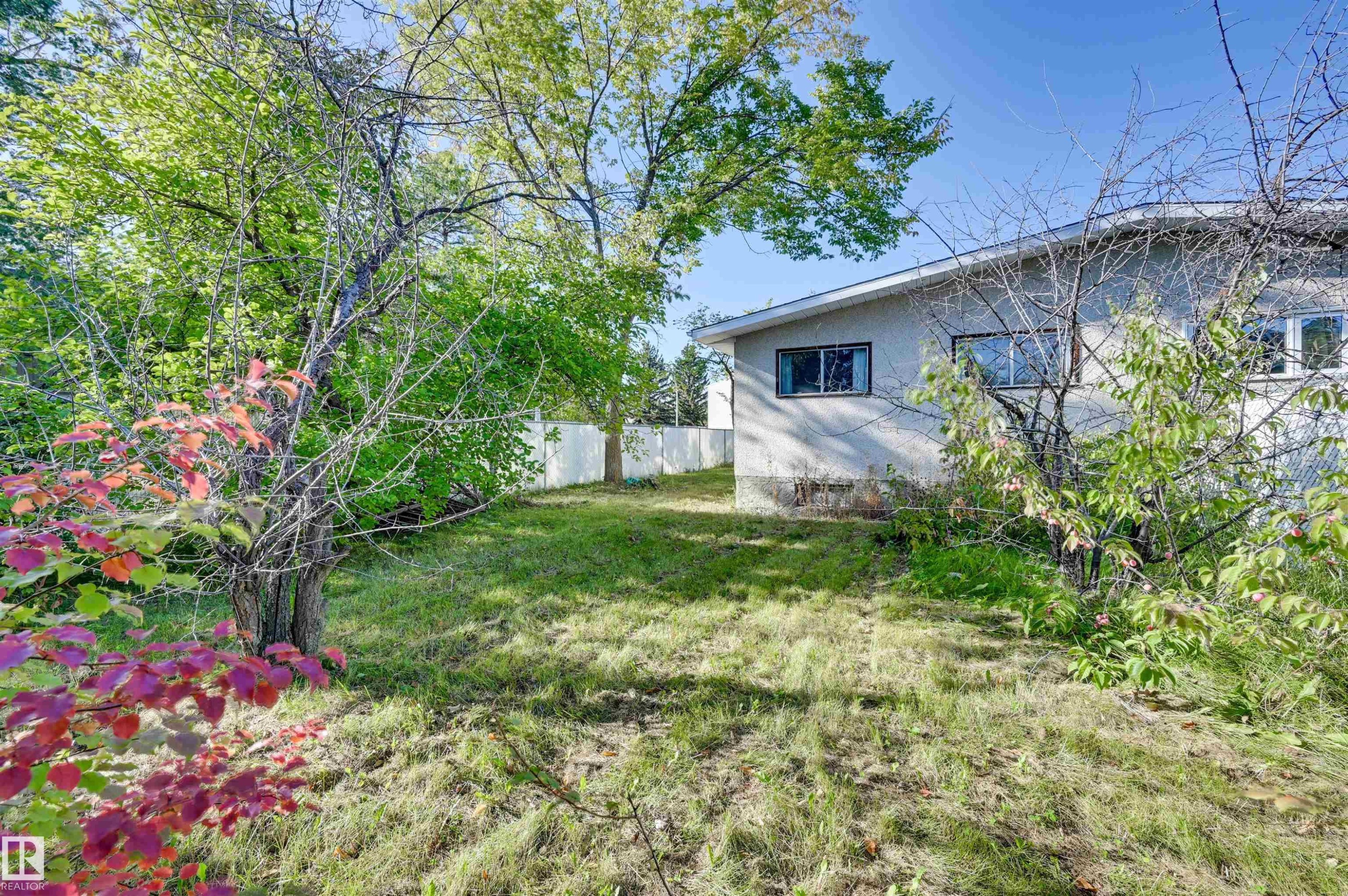 3813 134 Avenue Nw, Edmonton, AB