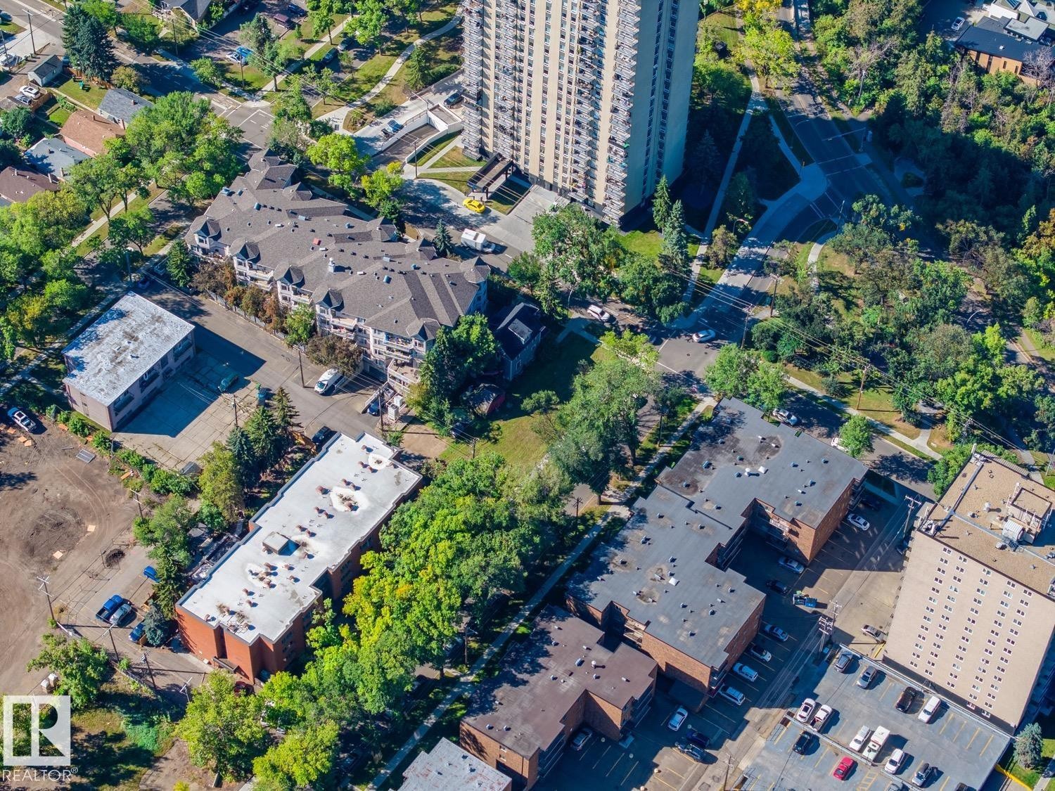 8925 100 Street Nw, Edmonton, AB