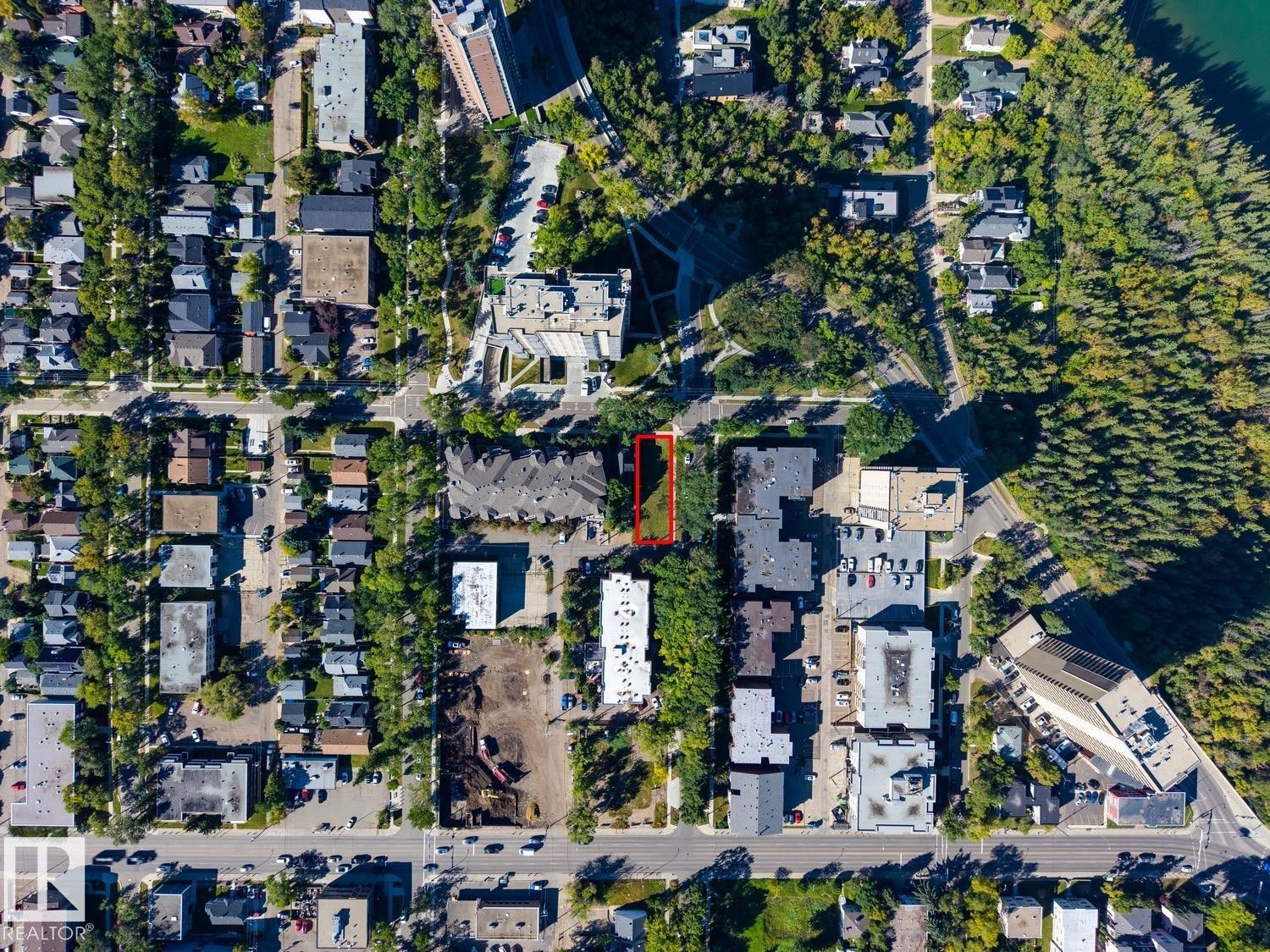 8925 100 Street Nw, Edmonton, AB