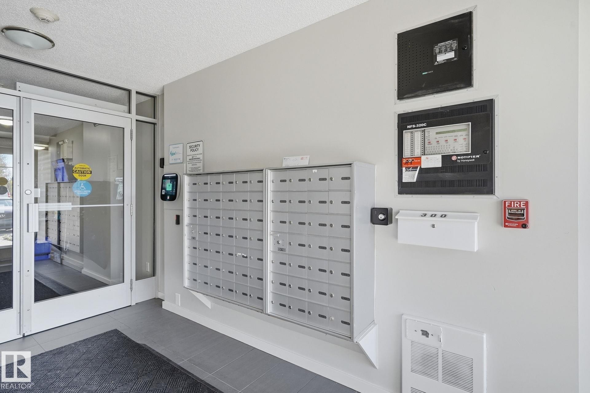 #111 610 Calahoo Rd, Spruce Grove, AB
