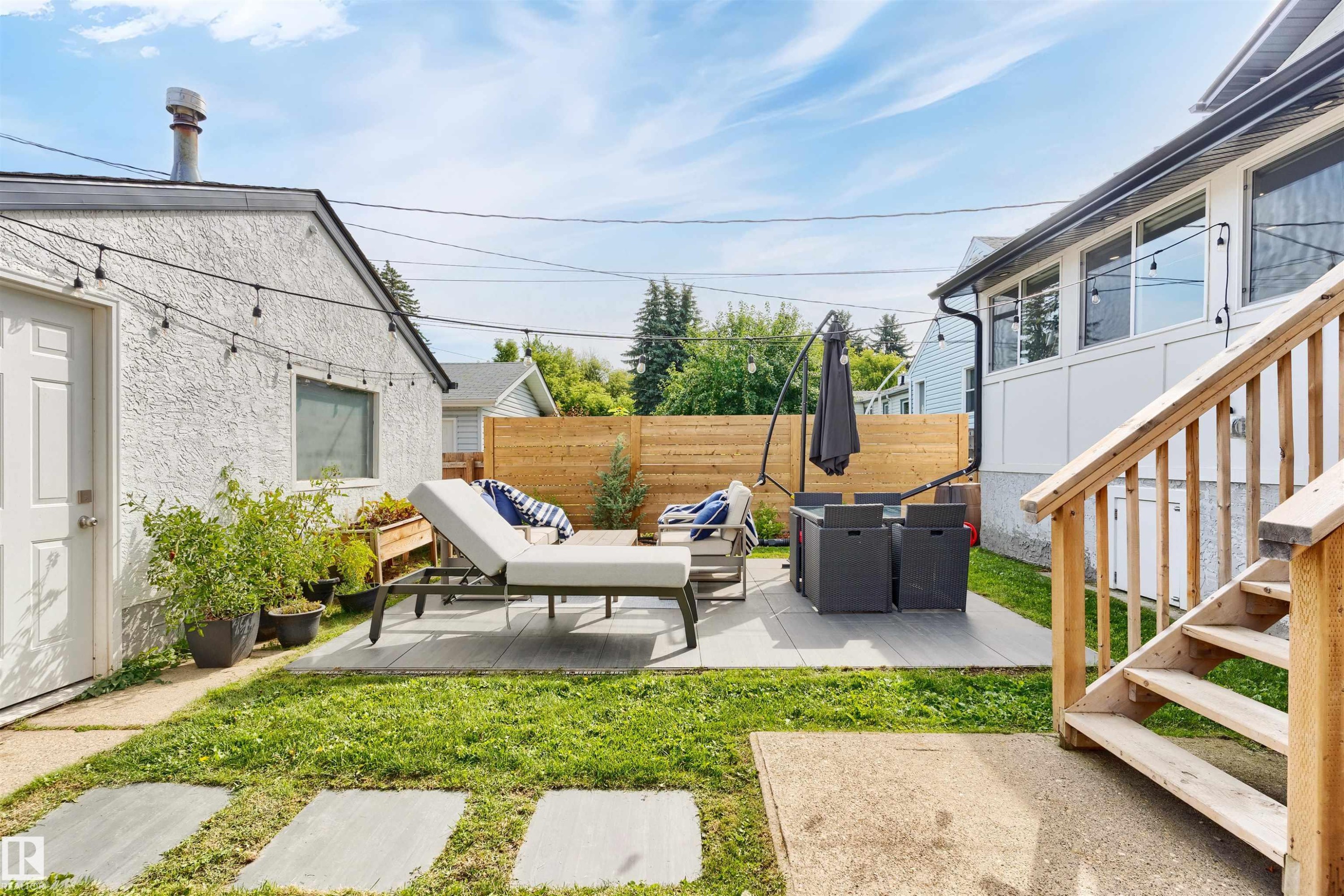 9342 74 Avenue Nw, Edmonton, AB