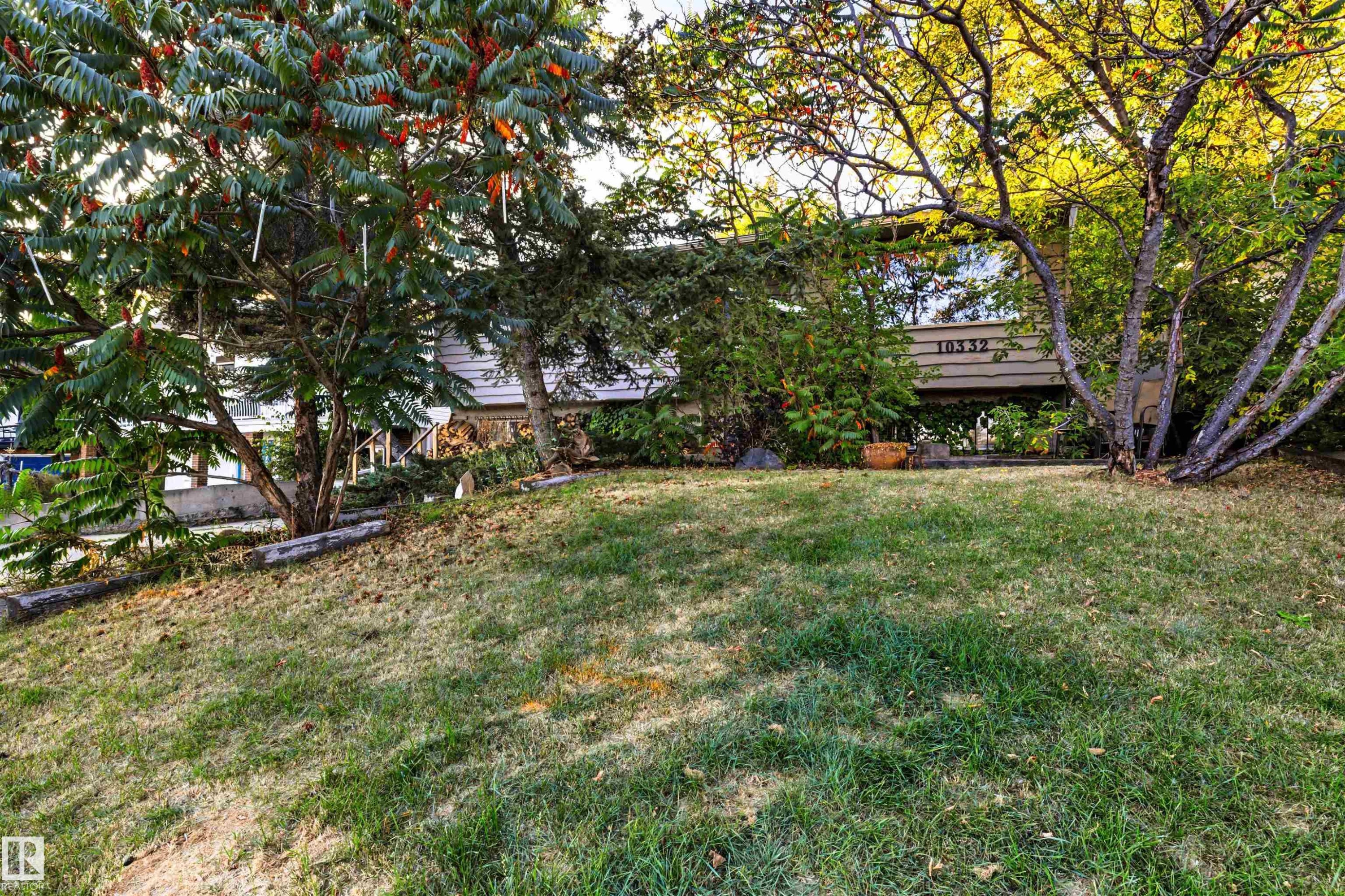 10332 29 Street Nw, Edmonton, AB
