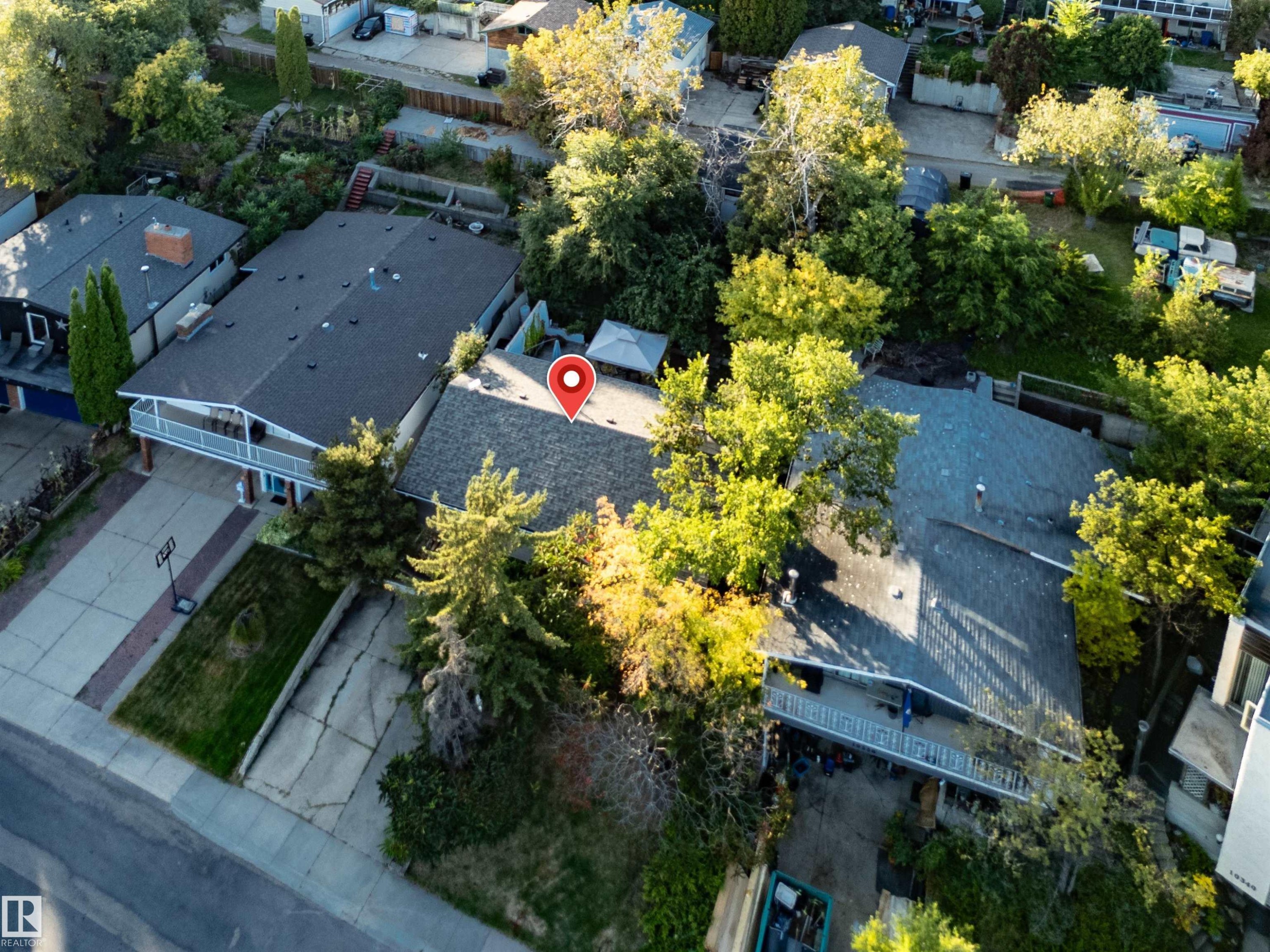 10332 29 Street Nw, Edmonton, AB