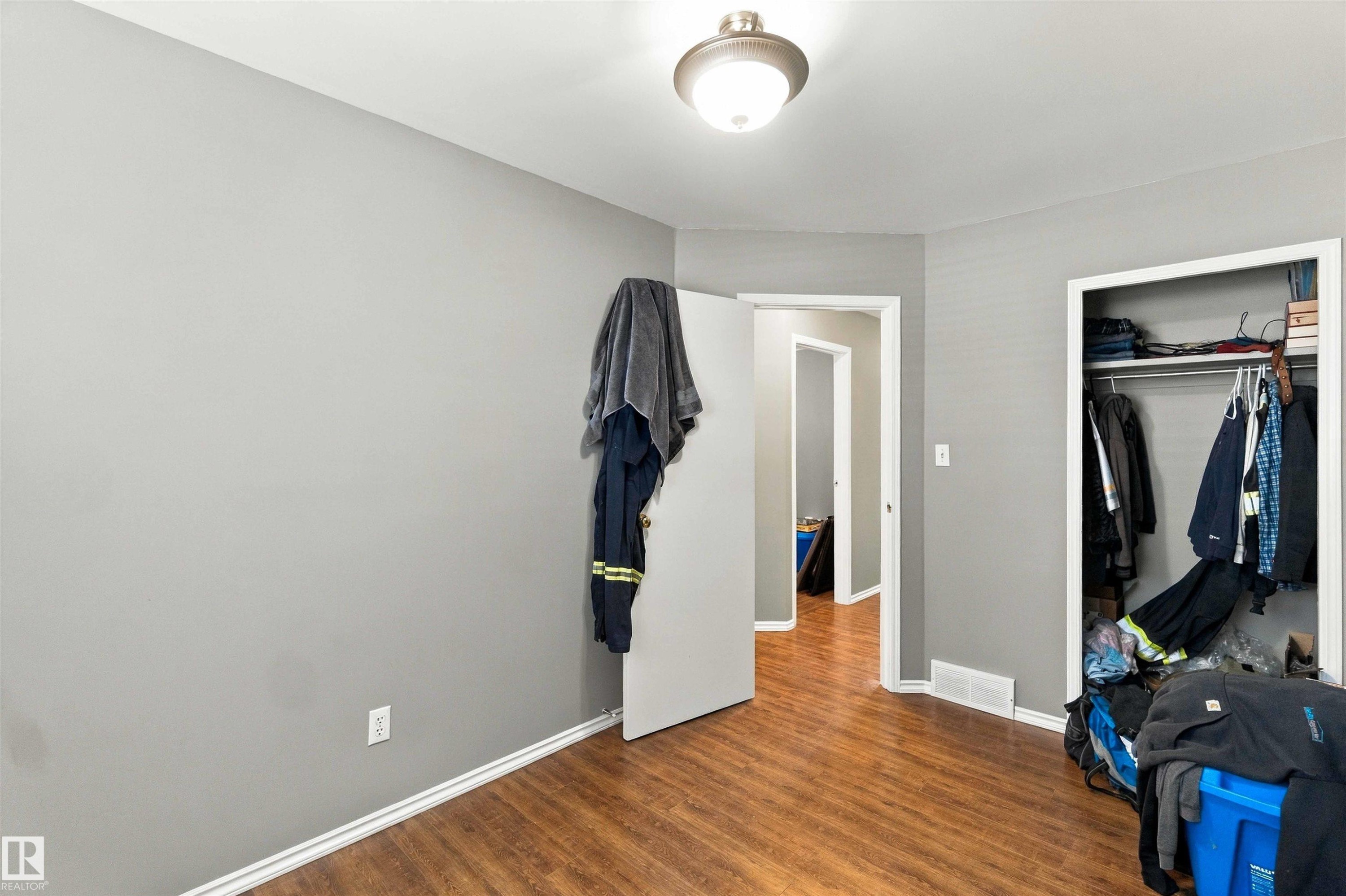 5234 51 Avenue, Wabamun, AB