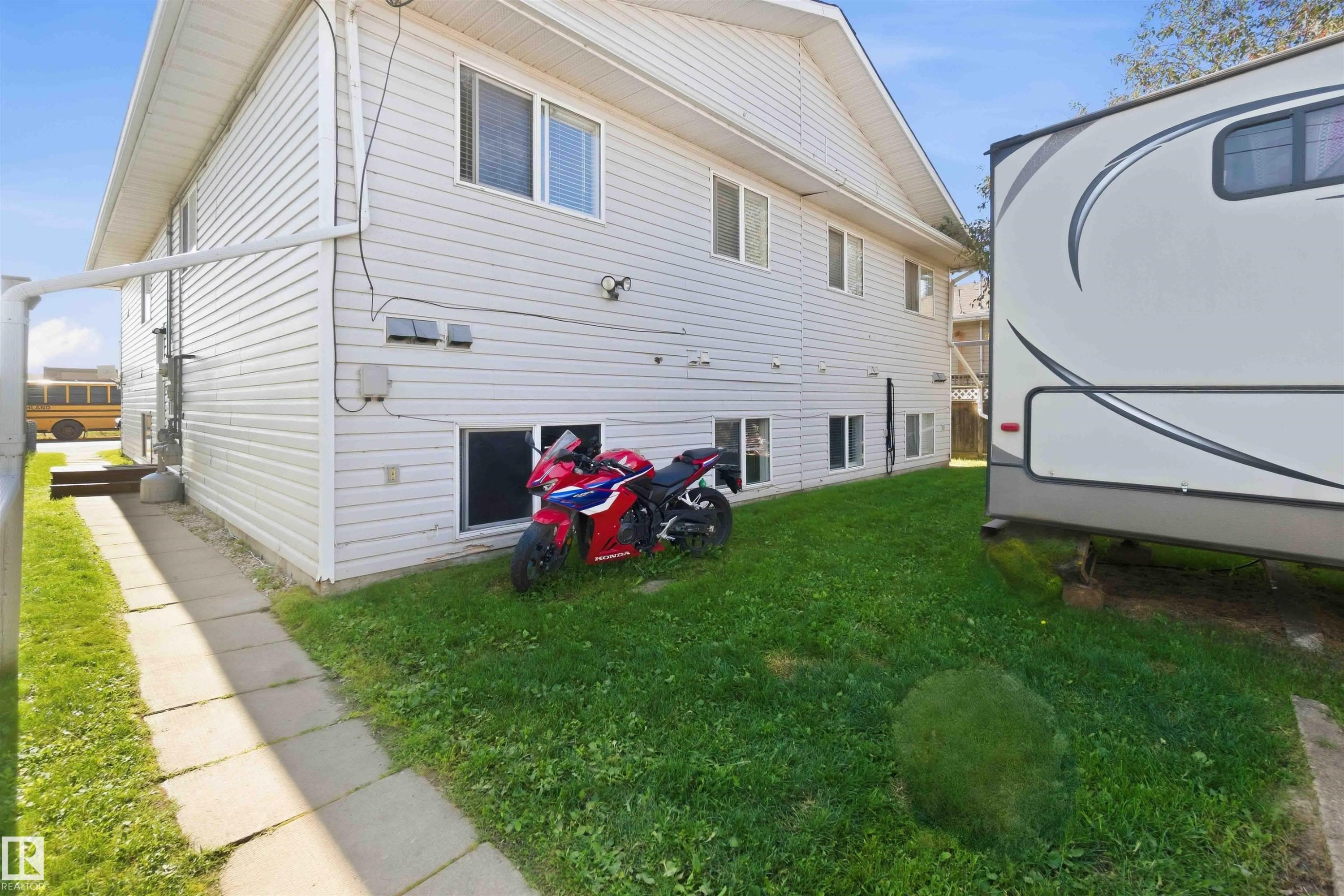 5234 51 Avenue, Wabamun, AB