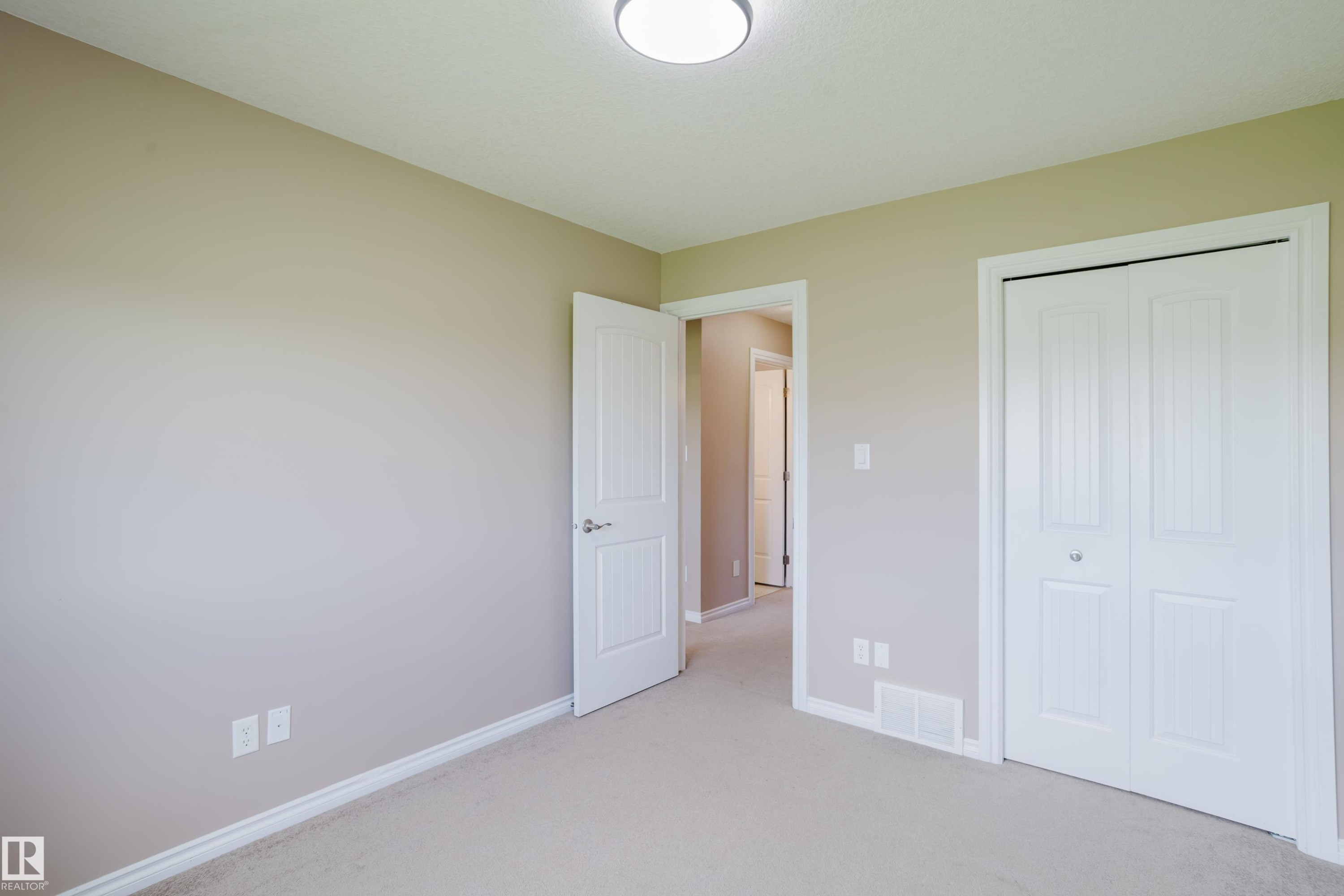 #106 5420 Grant Macewan Bv, Leduc, AB