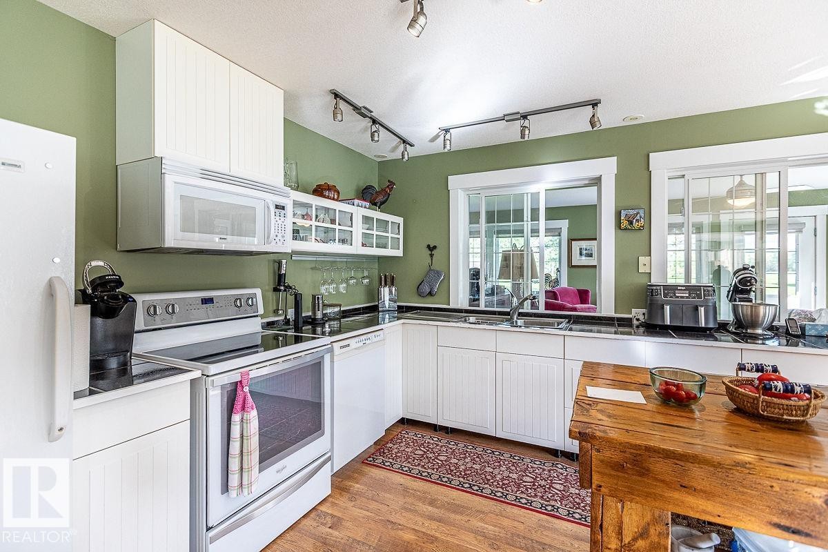 48177 Rge Rd 274, Rural Leduc County, AB