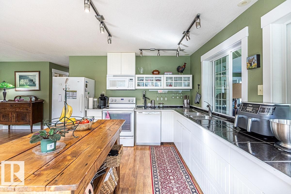 48177 Rge Rd 274, Rural Leduc County, AB